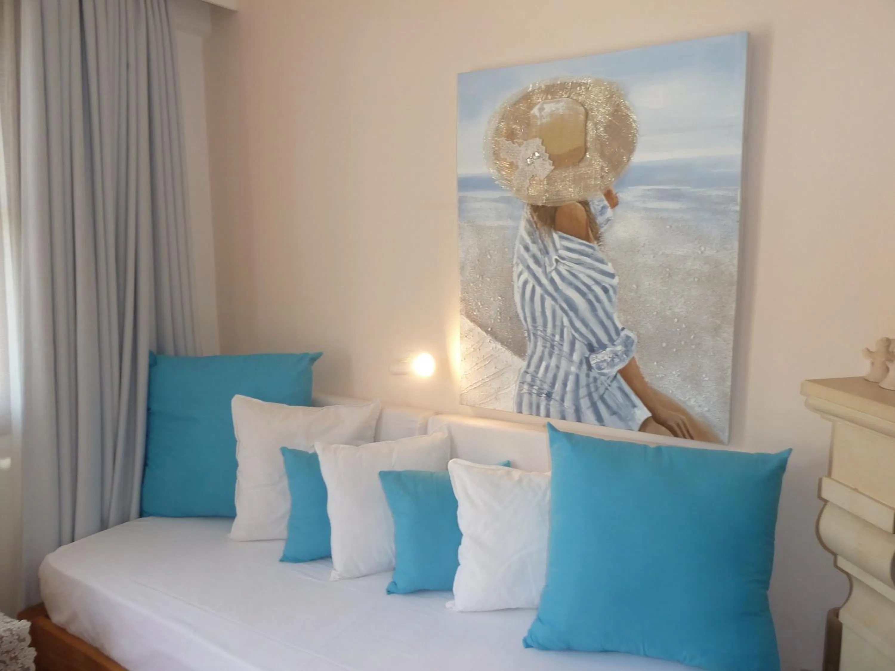 Bed in Calergi Residence - Holidays in Crete