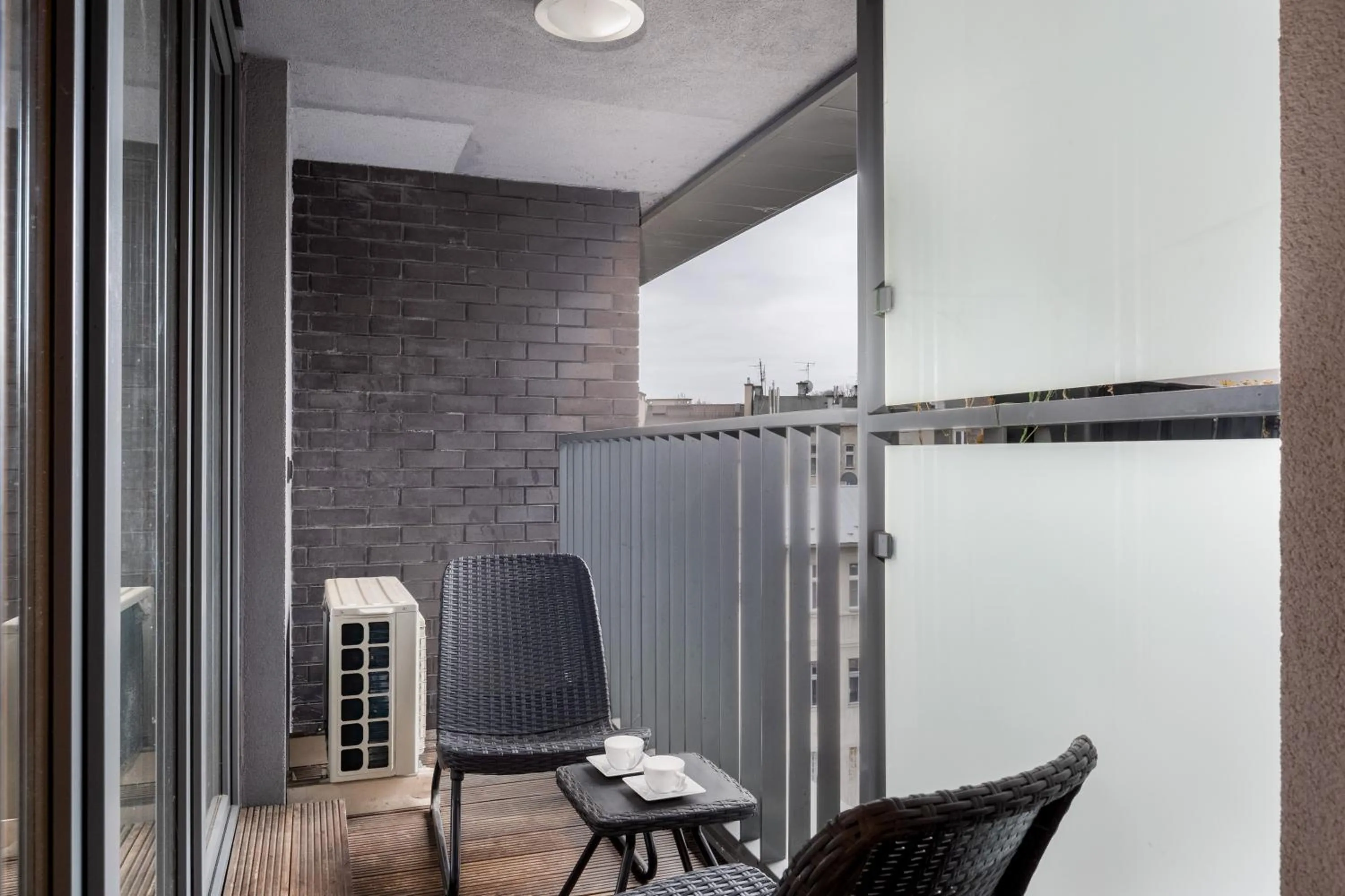 Seating area in Diamonds Apartment