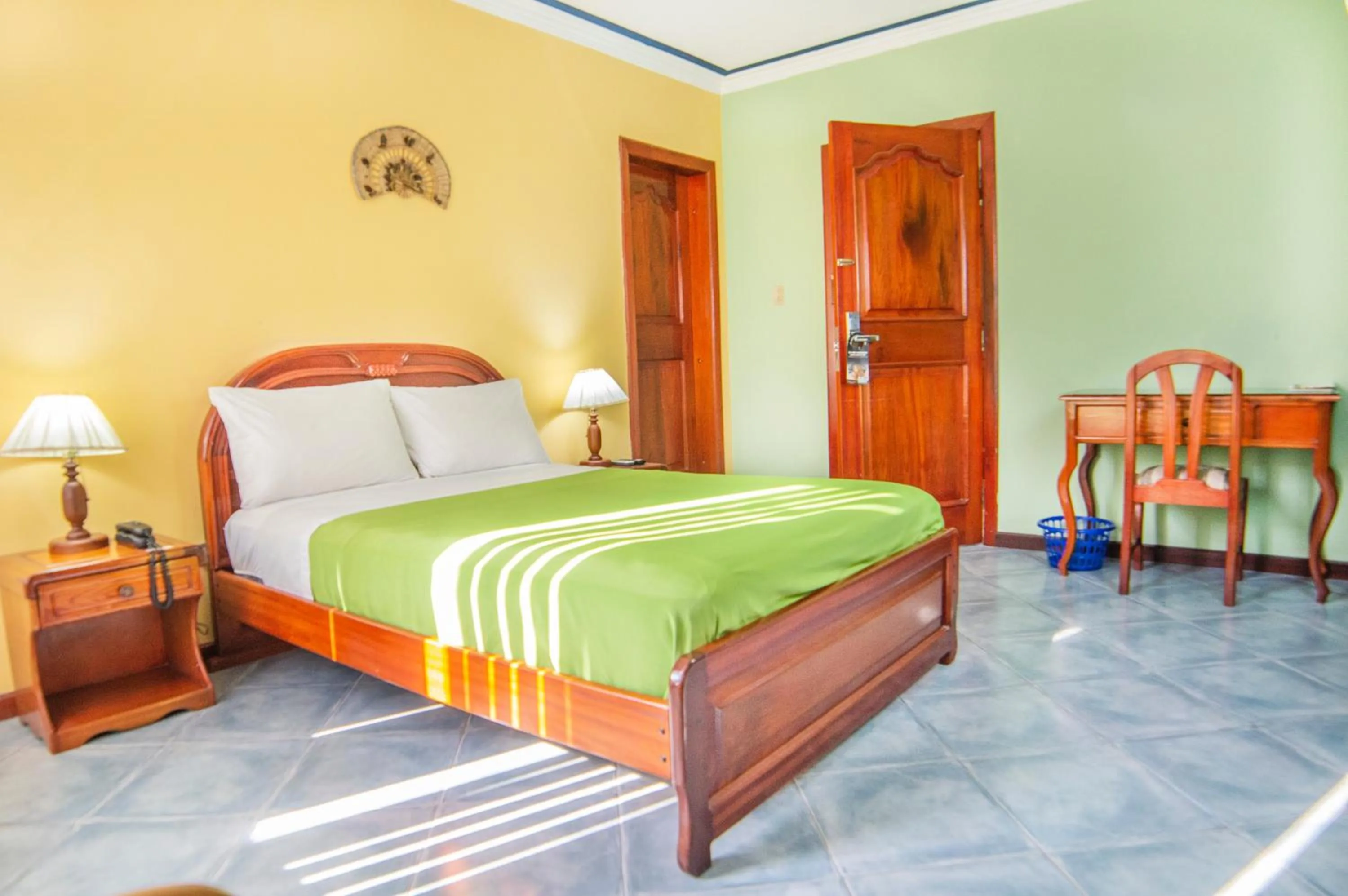 Bed in Hotel El Auca