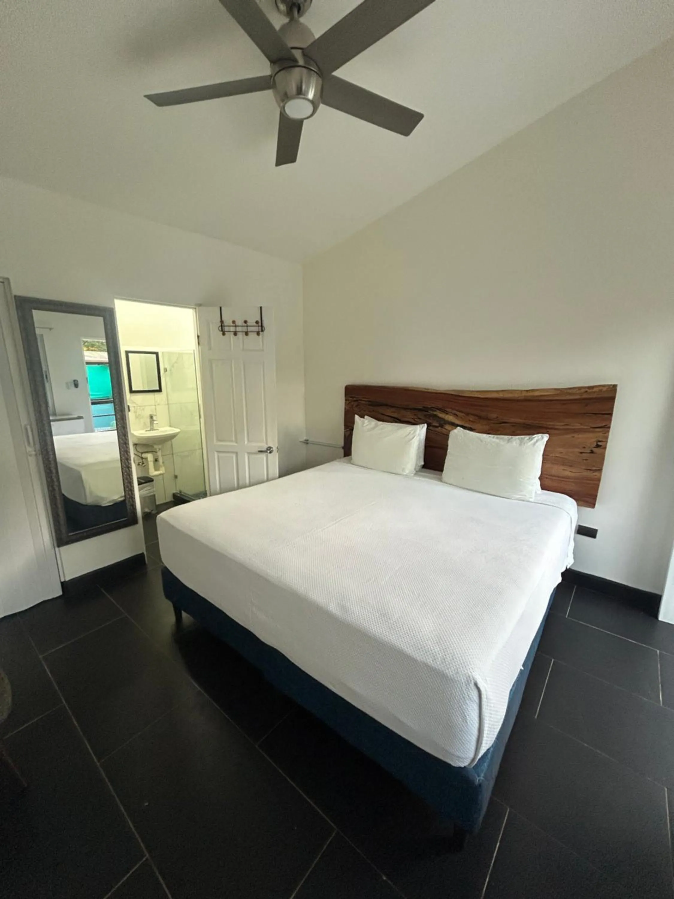 Bed in In the Shade Hotel - Coworking - 300Mbit - Adults Only