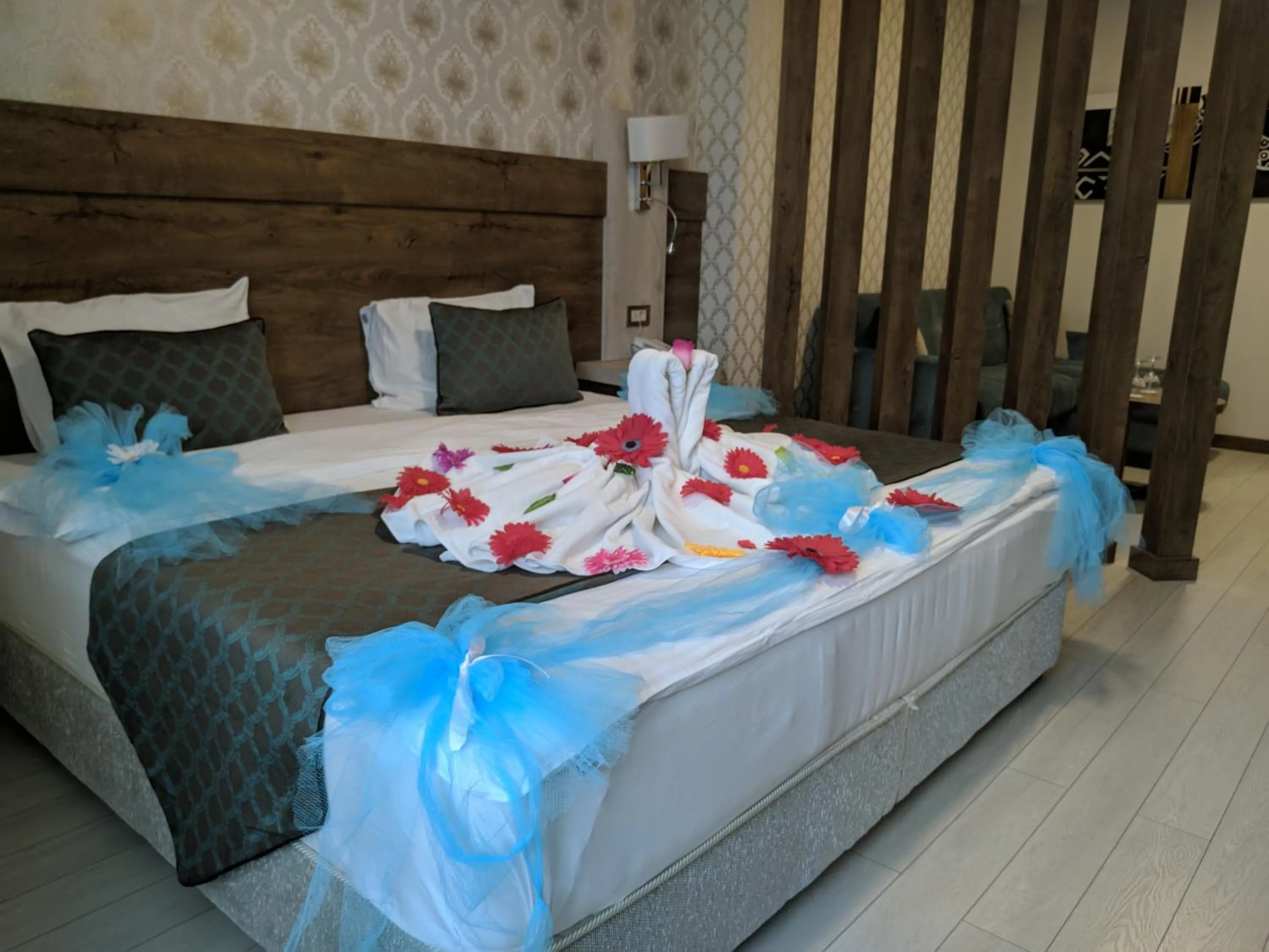 Bed in White Star Hotel