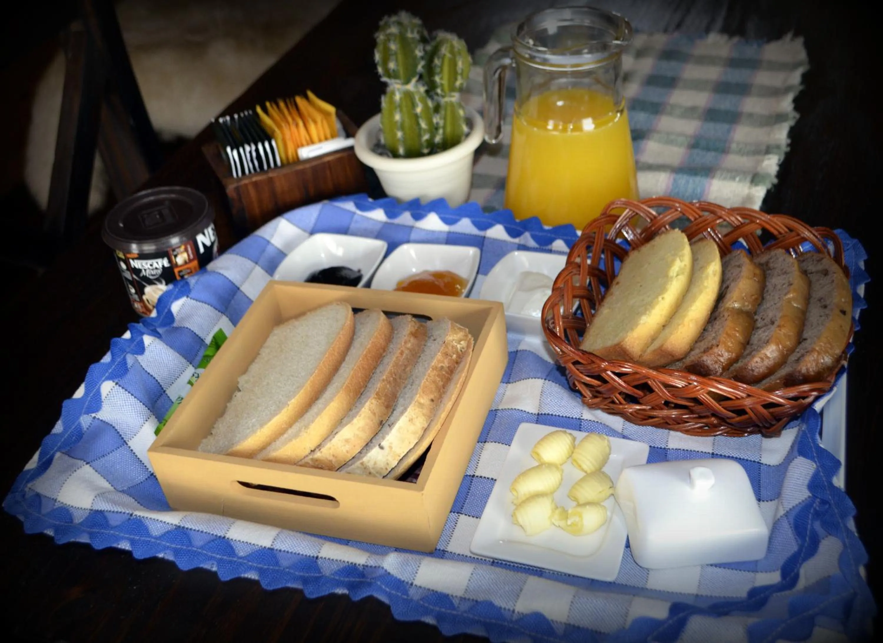 Breakfast in Cabañas Alechen
