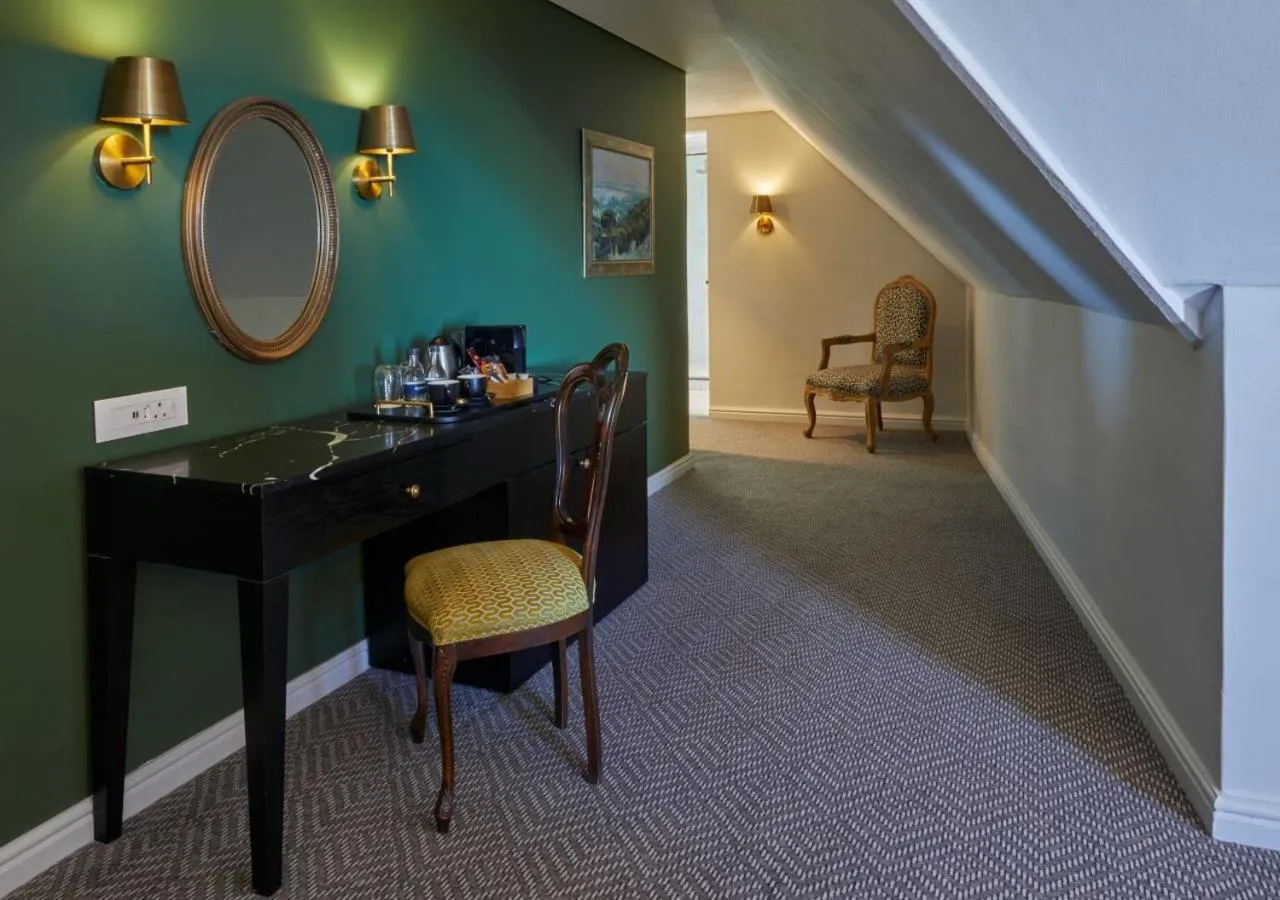 The Winchester Hotel by NEWMARK