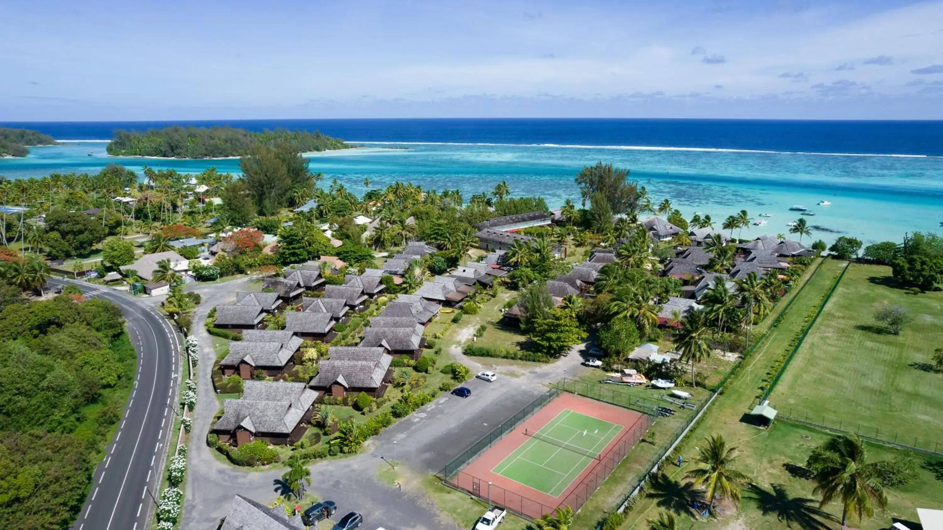 Bird's eye view in Moorea Sunset Beach Bird's eye view in Moorea Sunset Beach