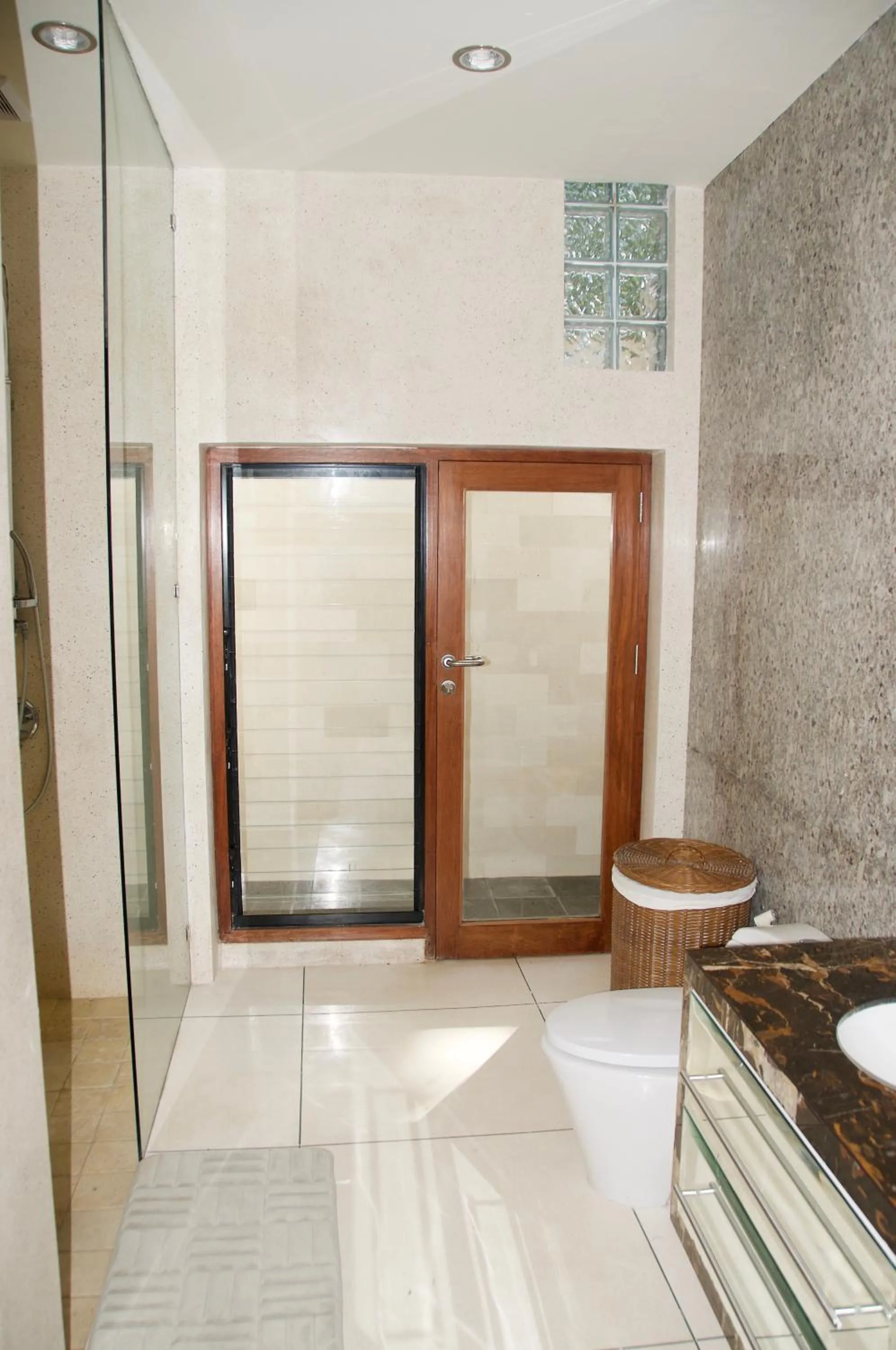 Bathroom in Villa Costa Plenty