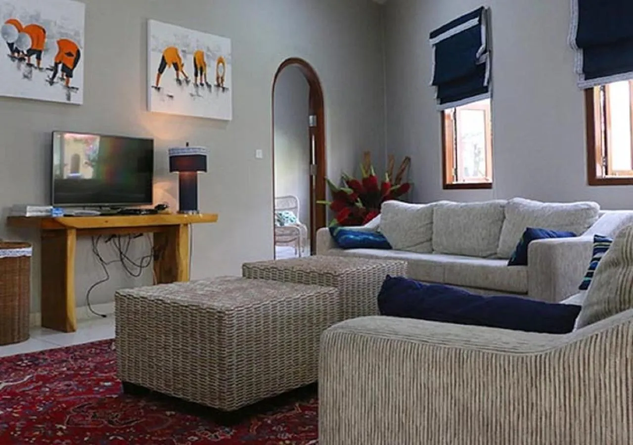 TV and multimedia in Villa Costa Plenty