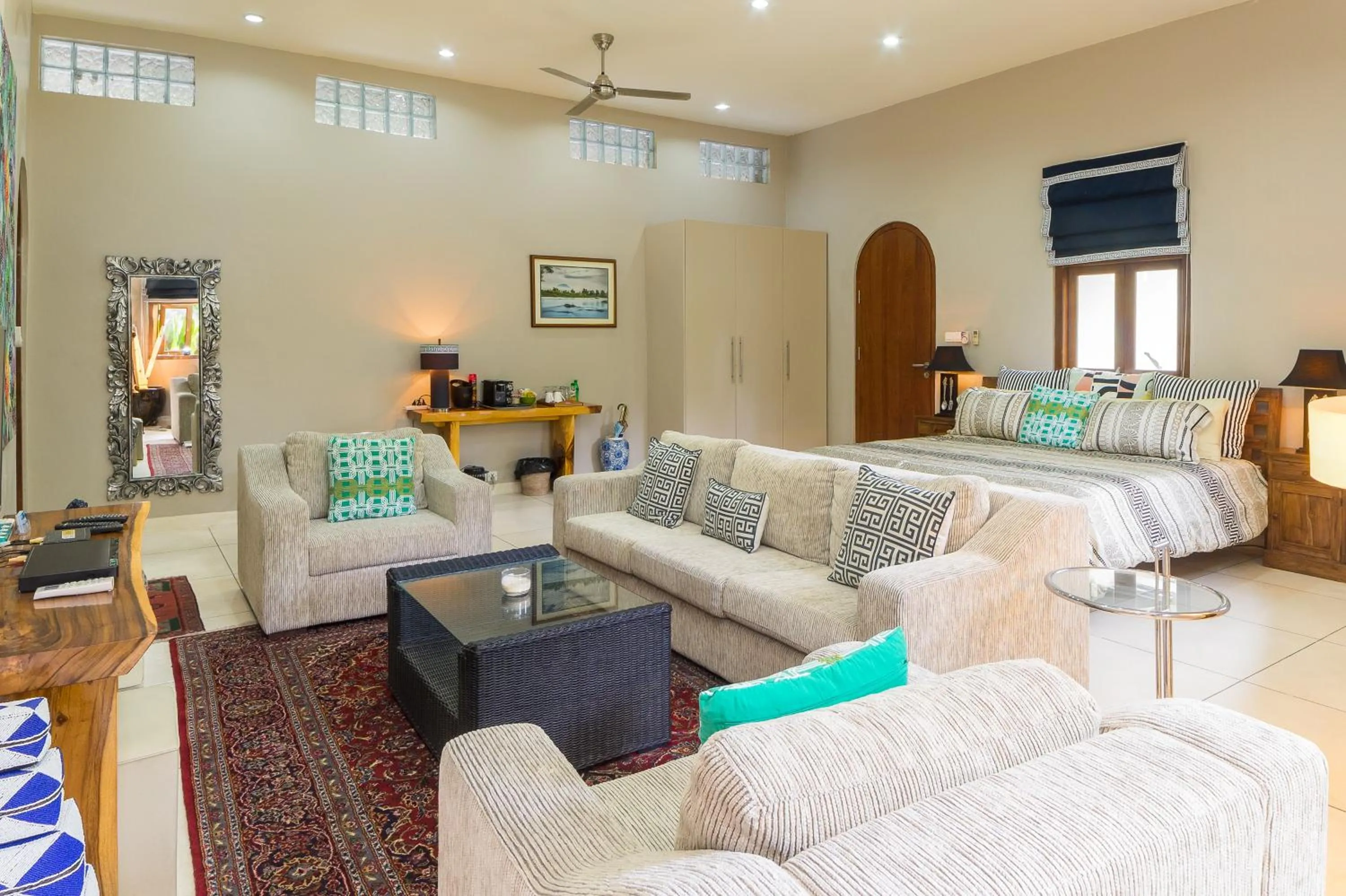 Bed in Villa Costa Plenty