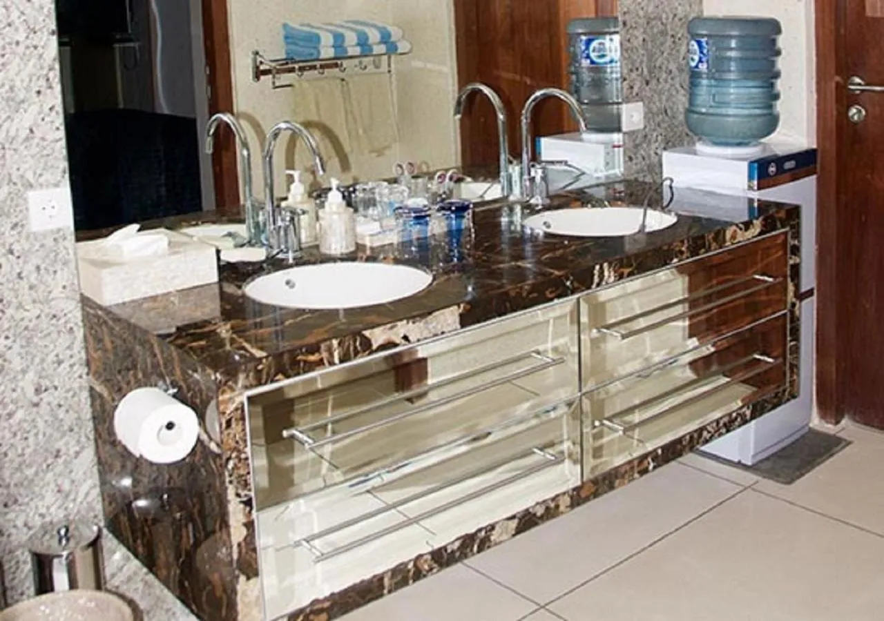 Bathroom in Villa Costa Plenty