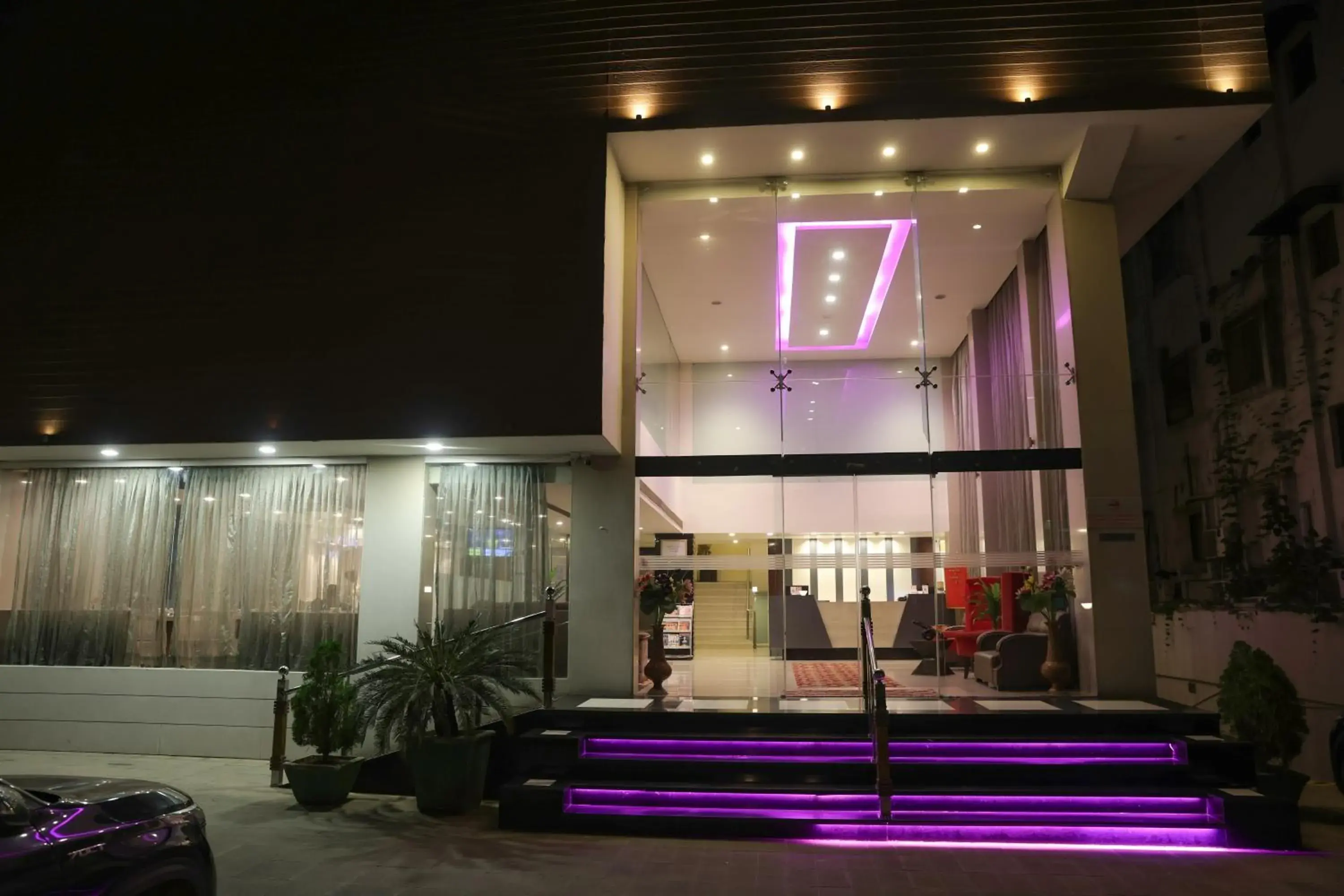 Property building in Veronica Hotel Property building in Veronica Hotel