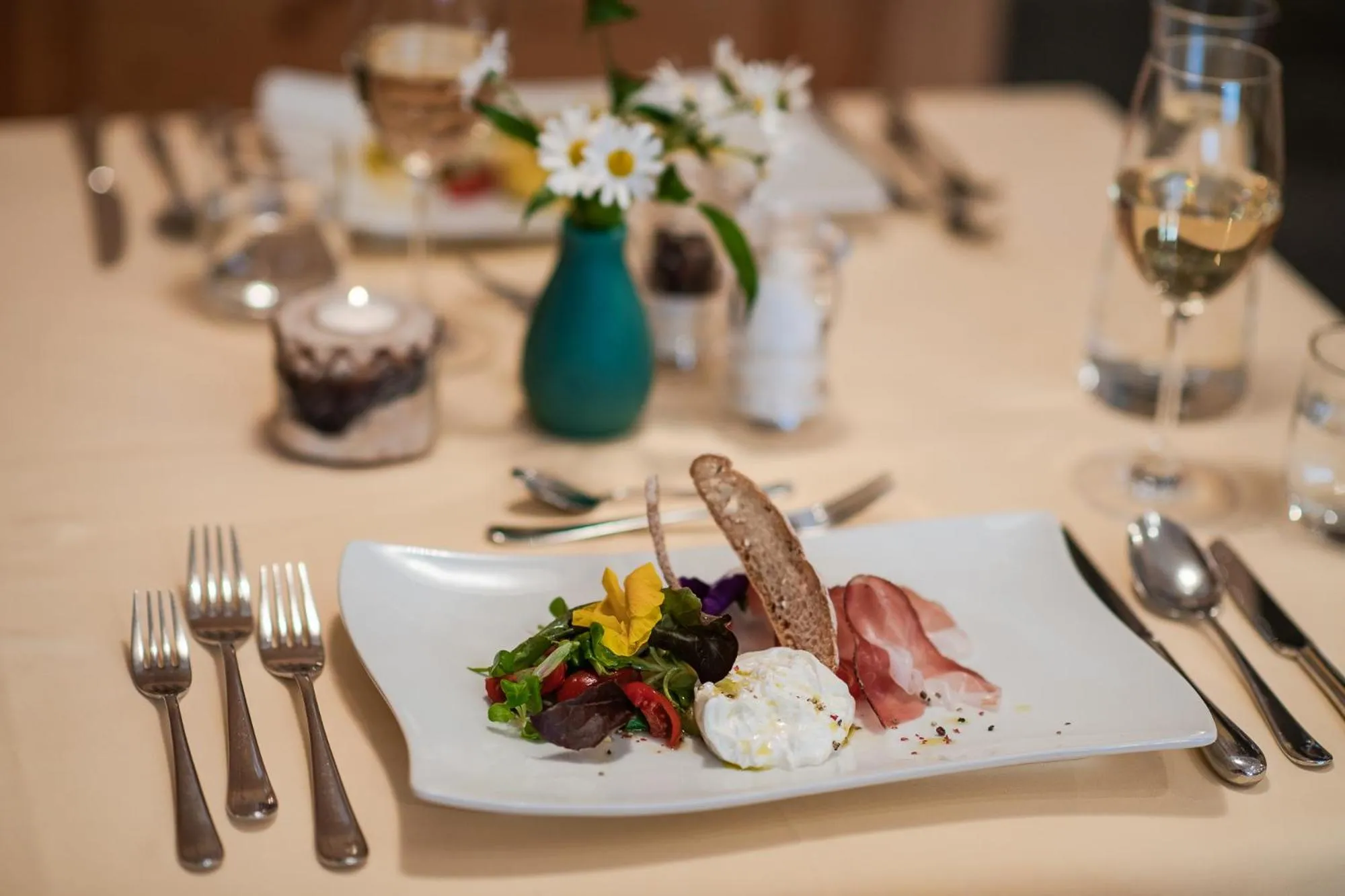 Food and drinks in Hotel Zum Mohren