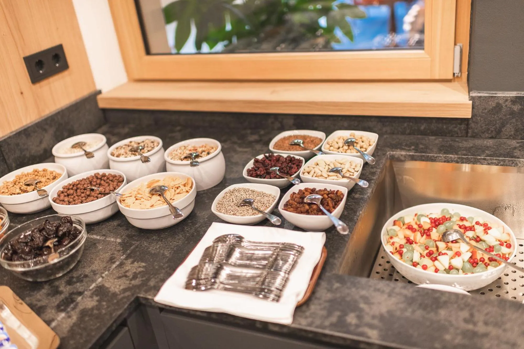 Buffet breakfast in Hotel Zum Mohren