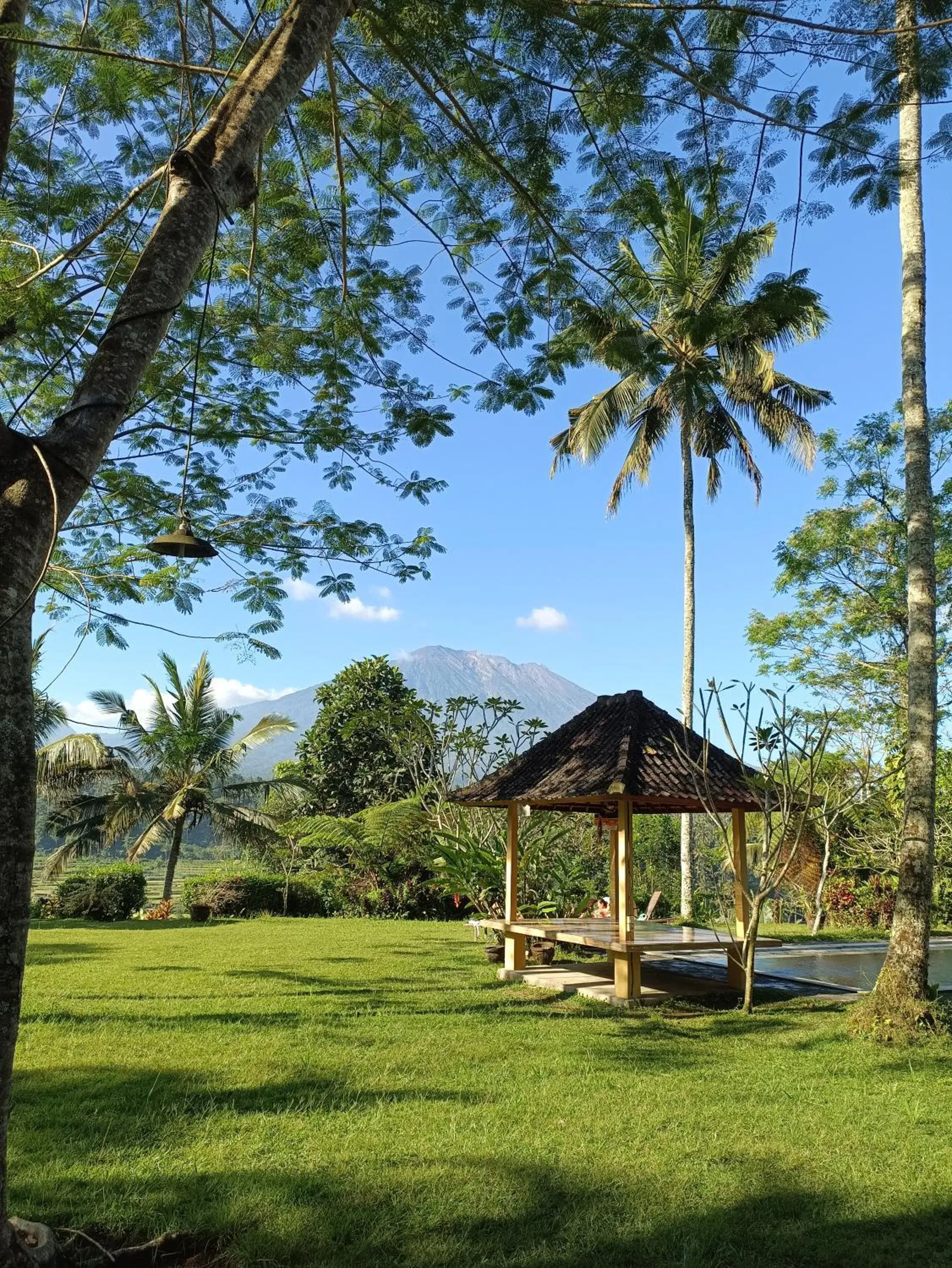 Mahagiri Resort & Restaurant Mahagiri Resort & Restaurant