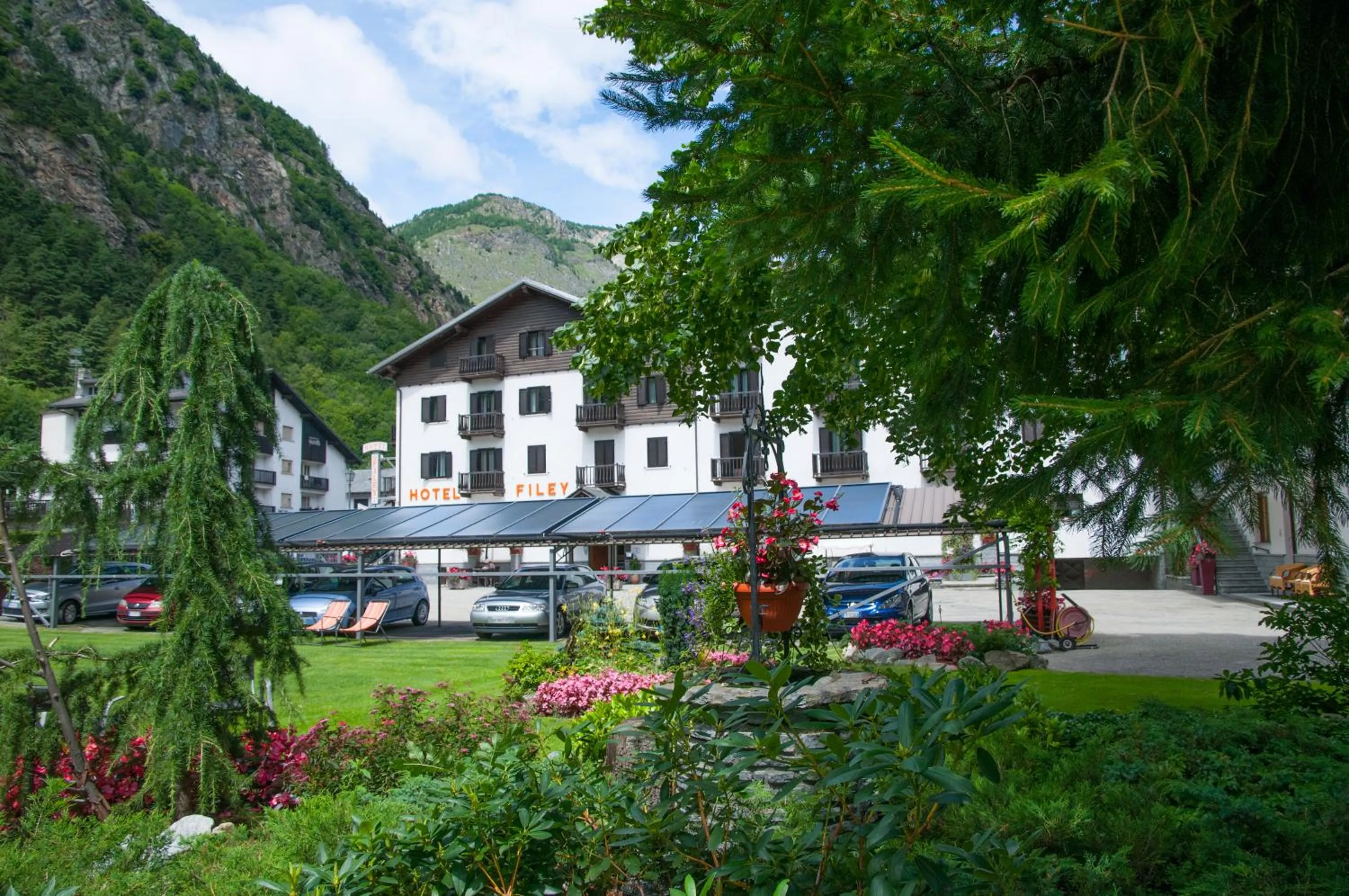 Property building in Hotel Filey