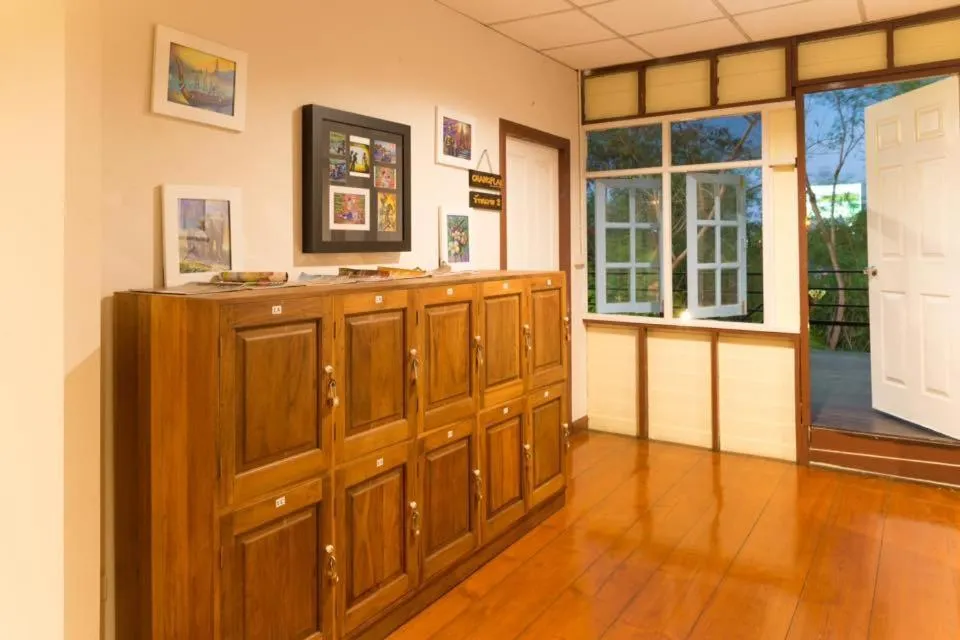 Nang Ta Yon @ Ban Thap Chang Hostel