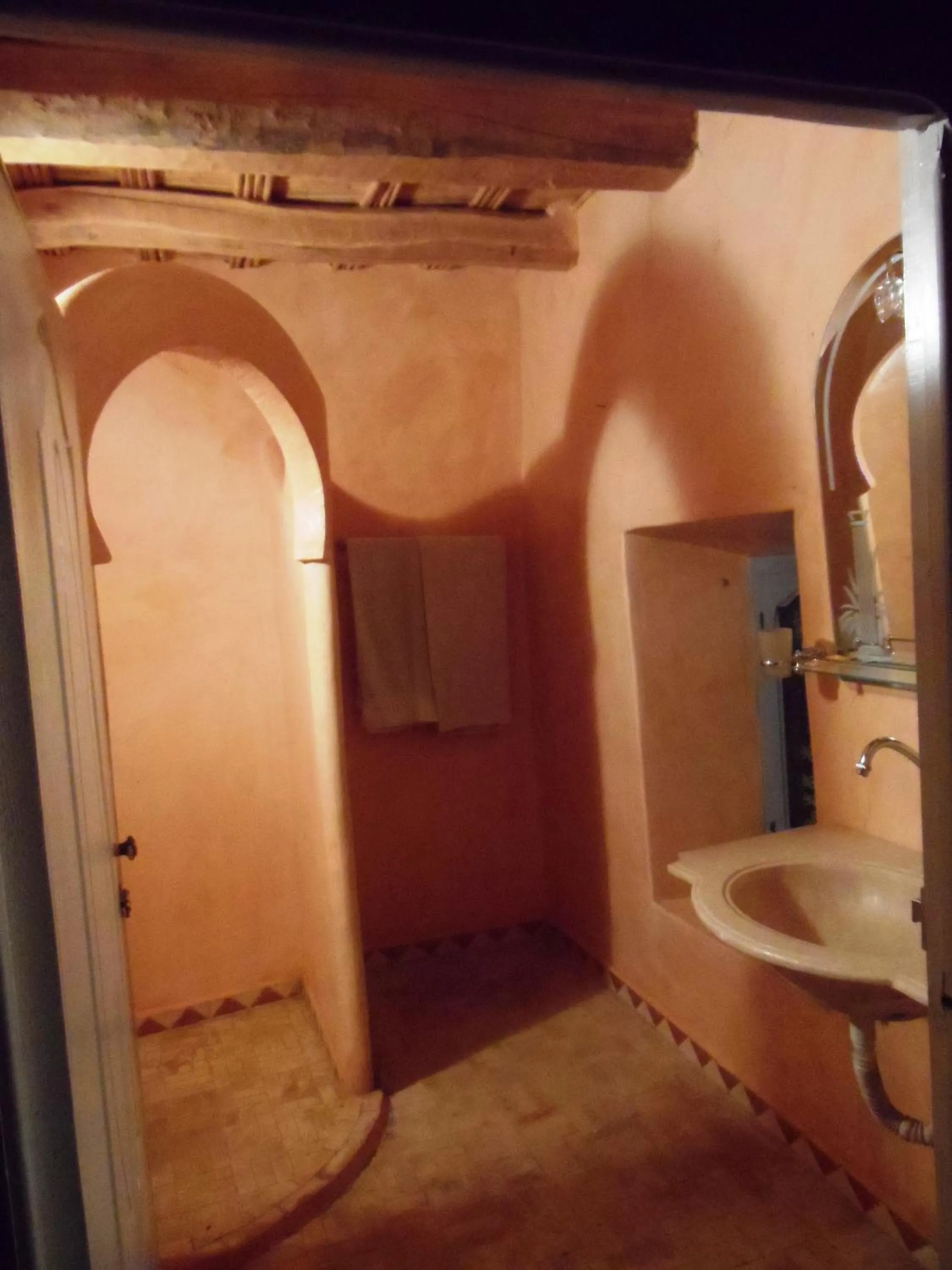 Shower in Citadelle Gorges