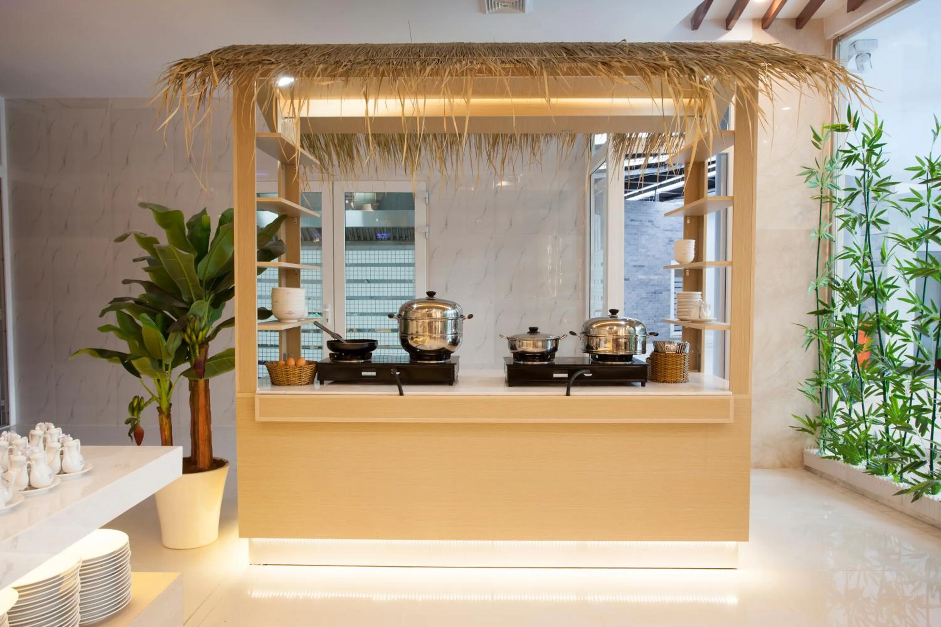 Restaurant/places to eat in Anh Dao Mekong 2 Hotel