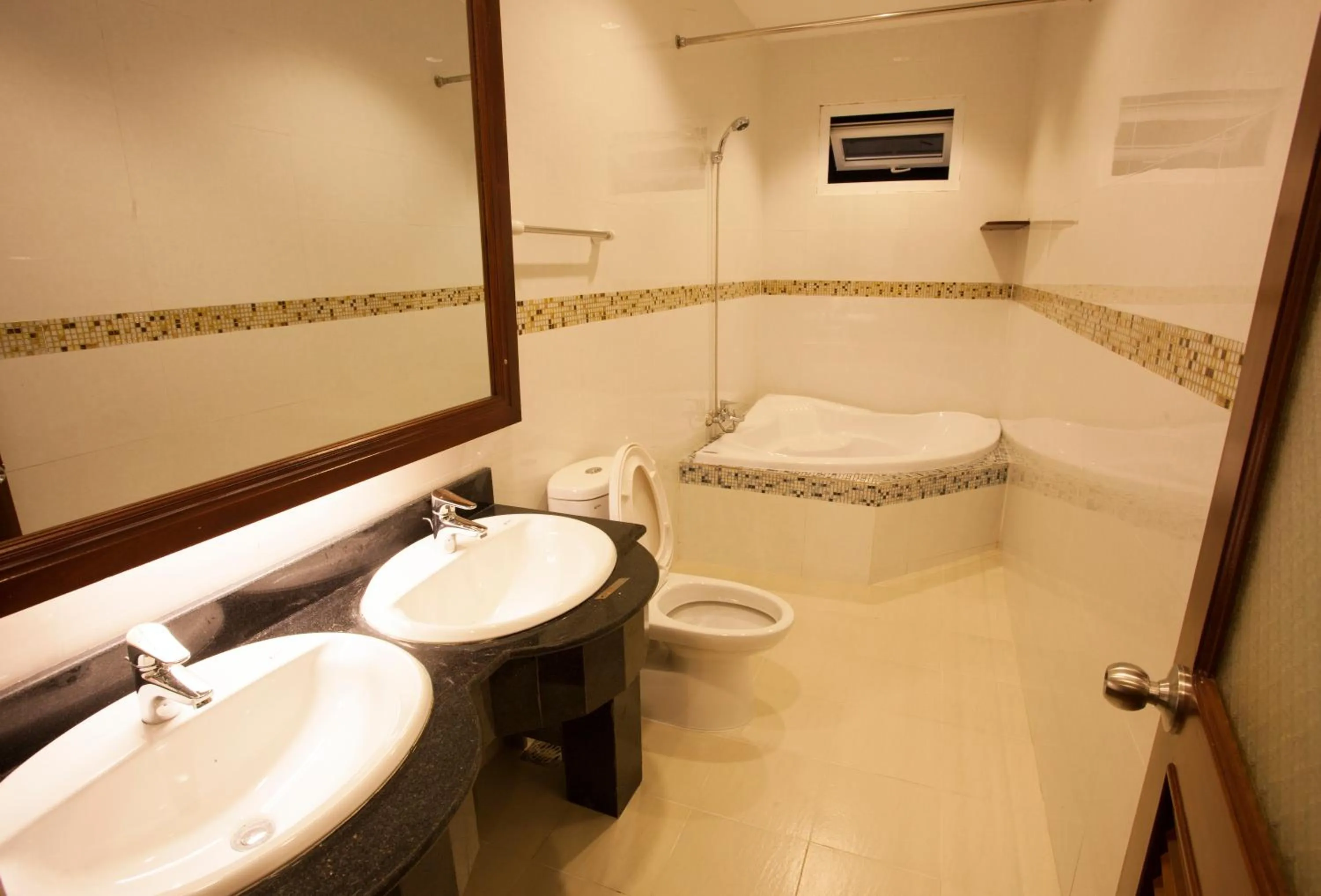 Anh Dao Mekong 2 Hotel