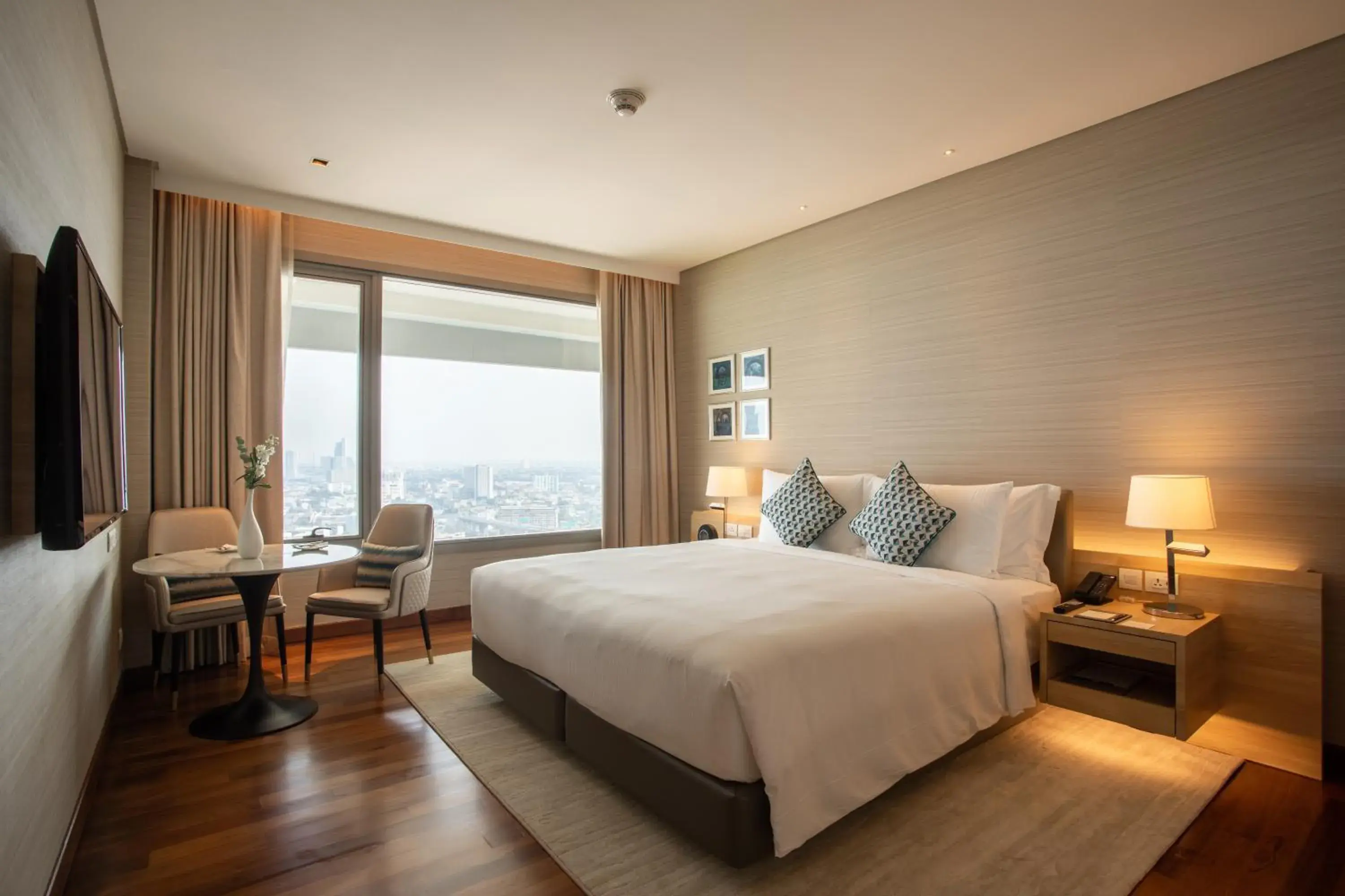 Bed in Avani Plus Riverside Bangkok Hotel Bed in Avani Plus Riverside Bangkok Hotel