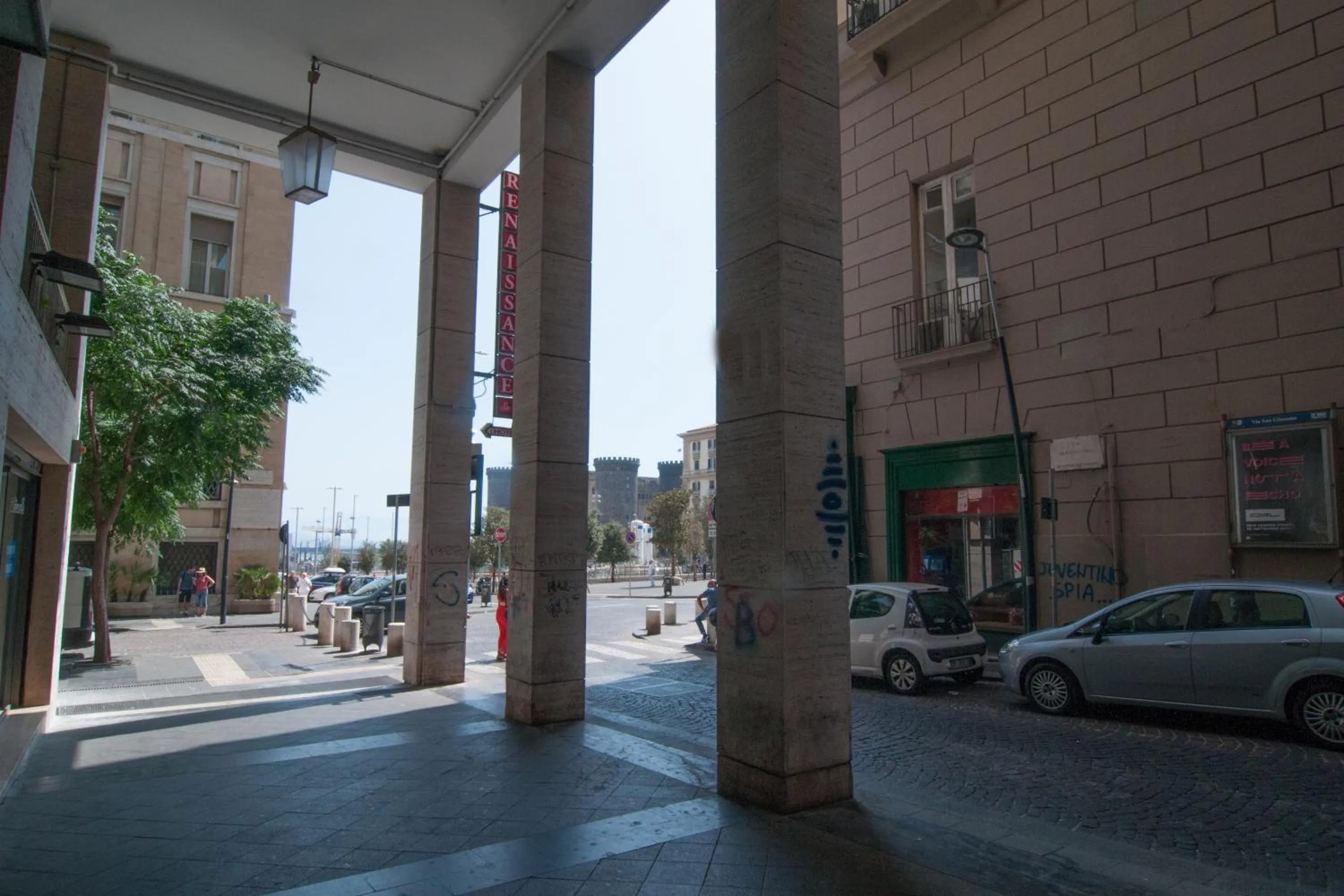 Restaurant/places to eat in Flyresidence - Municipio - Toledo