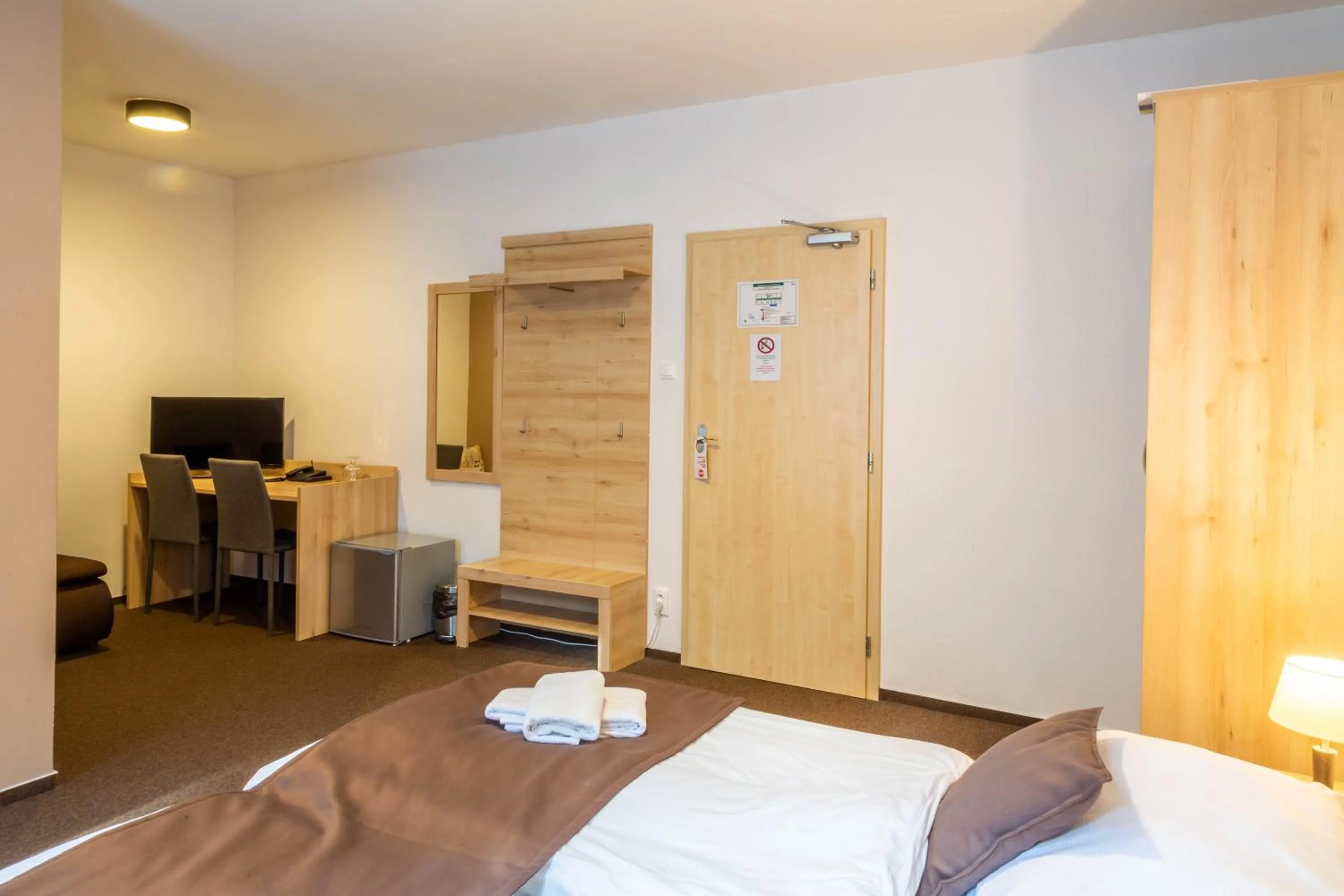 Photo of the whole room, Bed in Lopušná dolina Resort