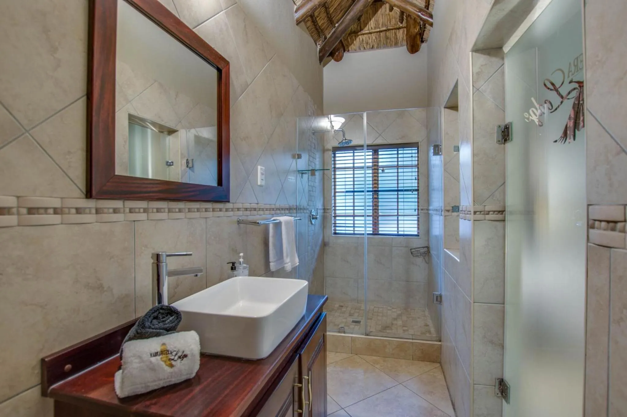 Bathroom in Kassaboera Lodge