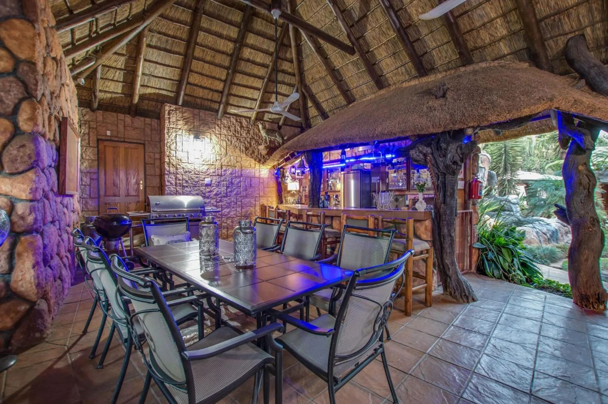 Lounge or bar in Kassaboera Lodge