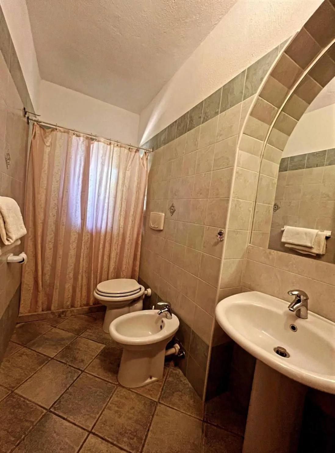 Shower in Case Vacanze Le Buganville