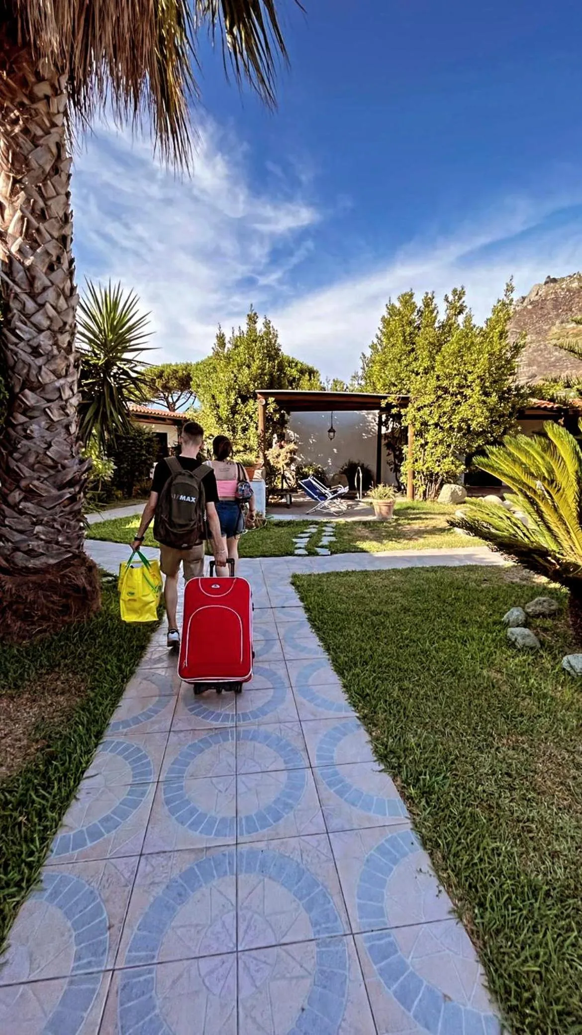 Garden view in Case Vacanze Le Buganville