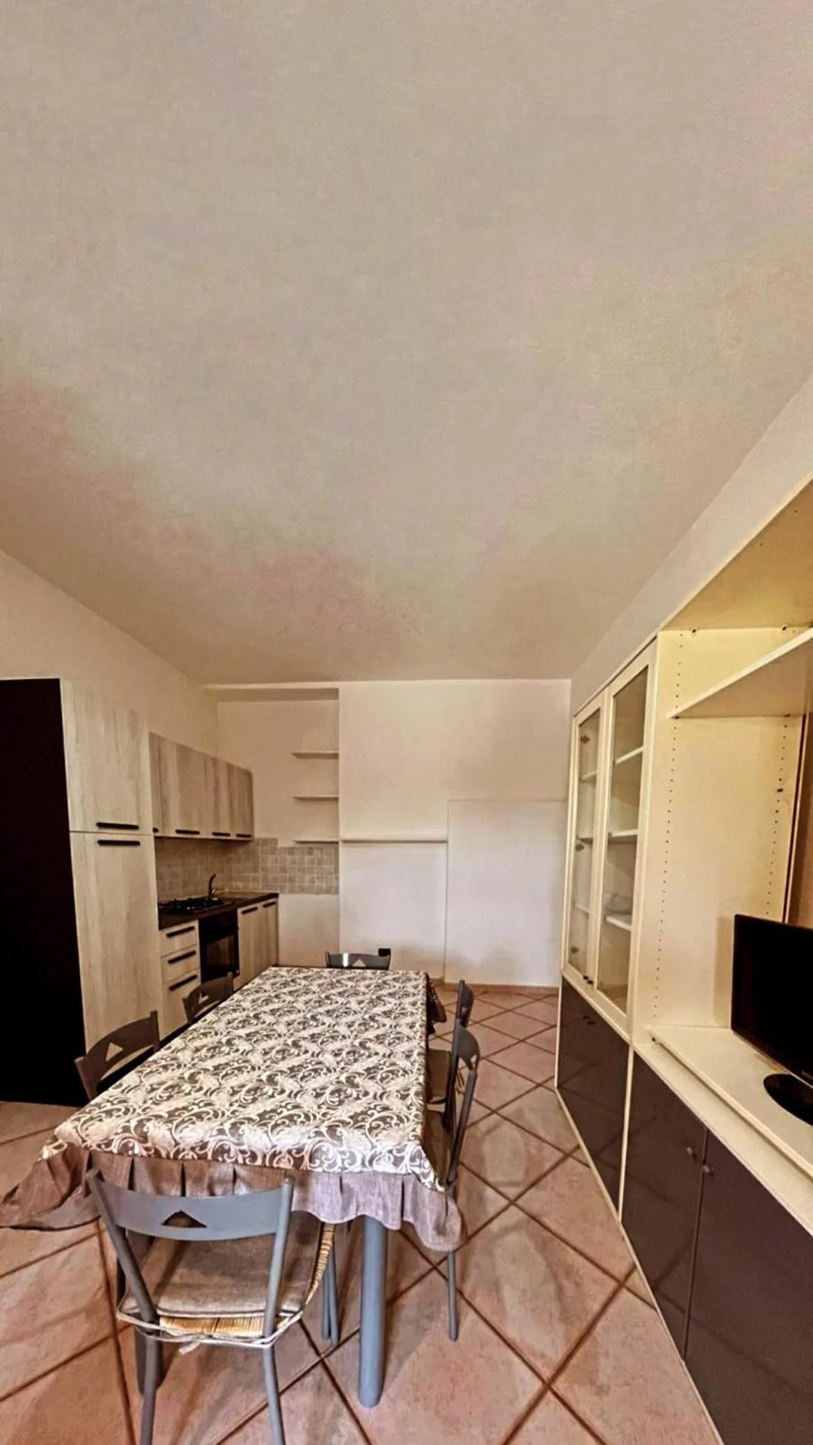Kitchen or kitchenette in Case Vacanze Le Buganville