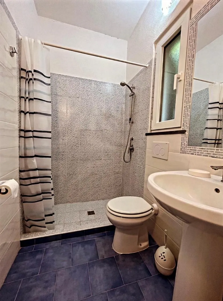 Toilet in Case Vacanze Le Buganville