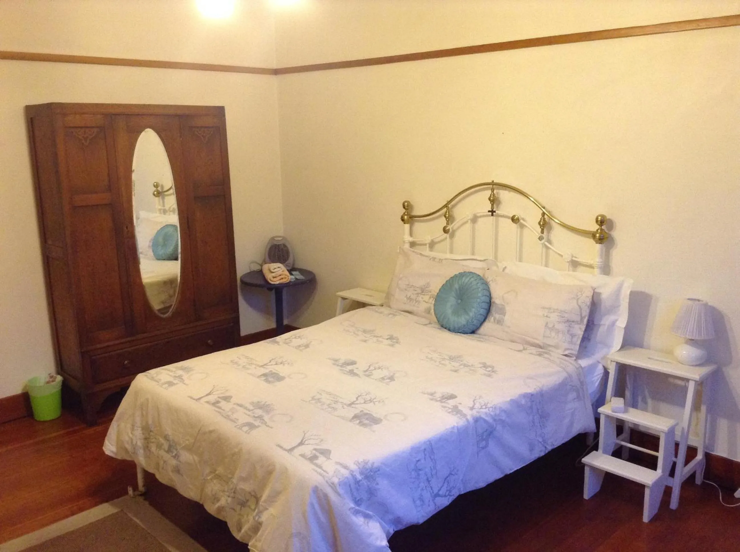 Bedroom, Bed in Westmoreland Lodge
