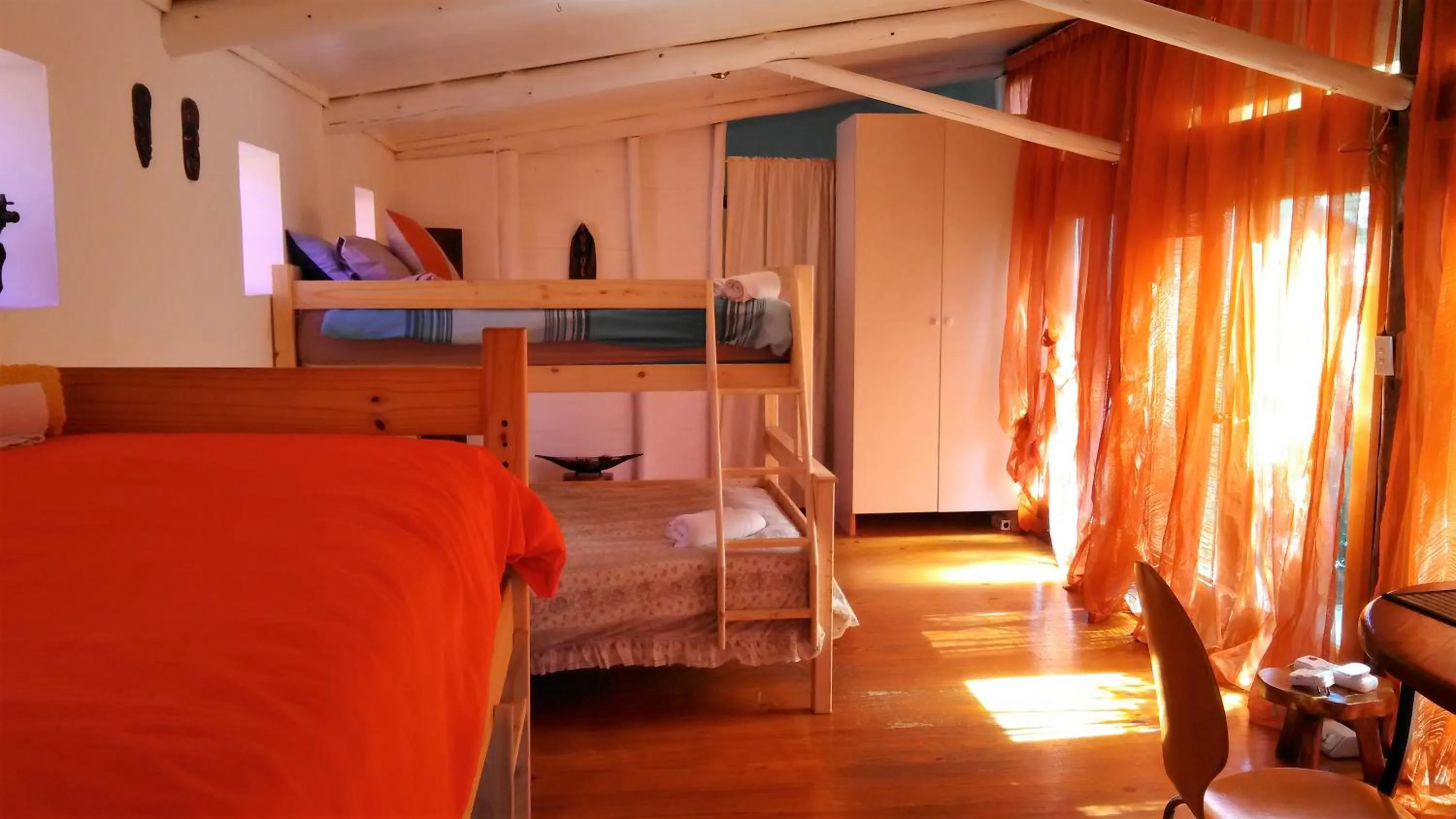 Bedroom, Bed in Westmoreland Lodge