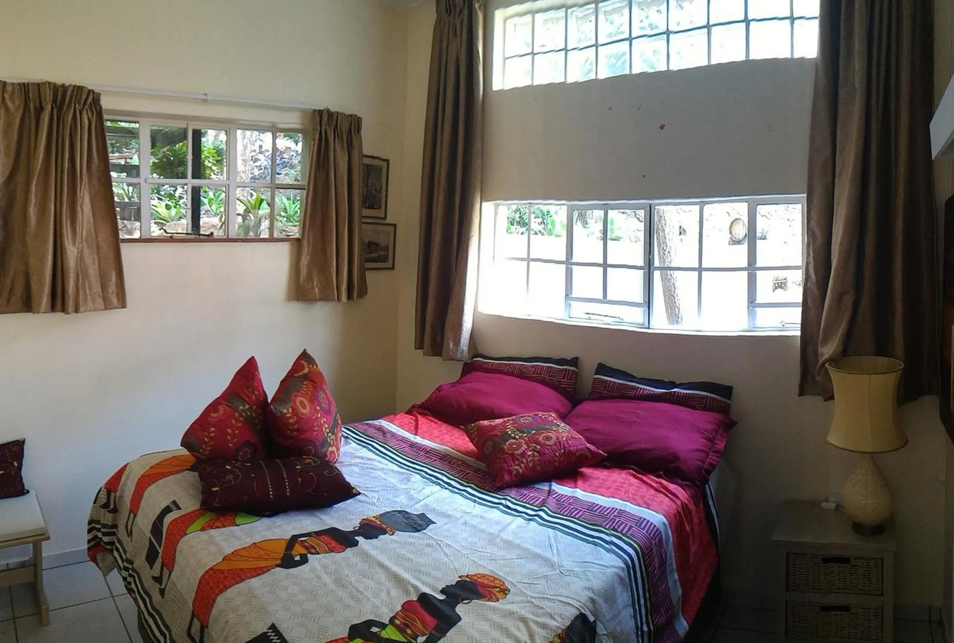 Bedroom, Bed in Westmoreland Lodge