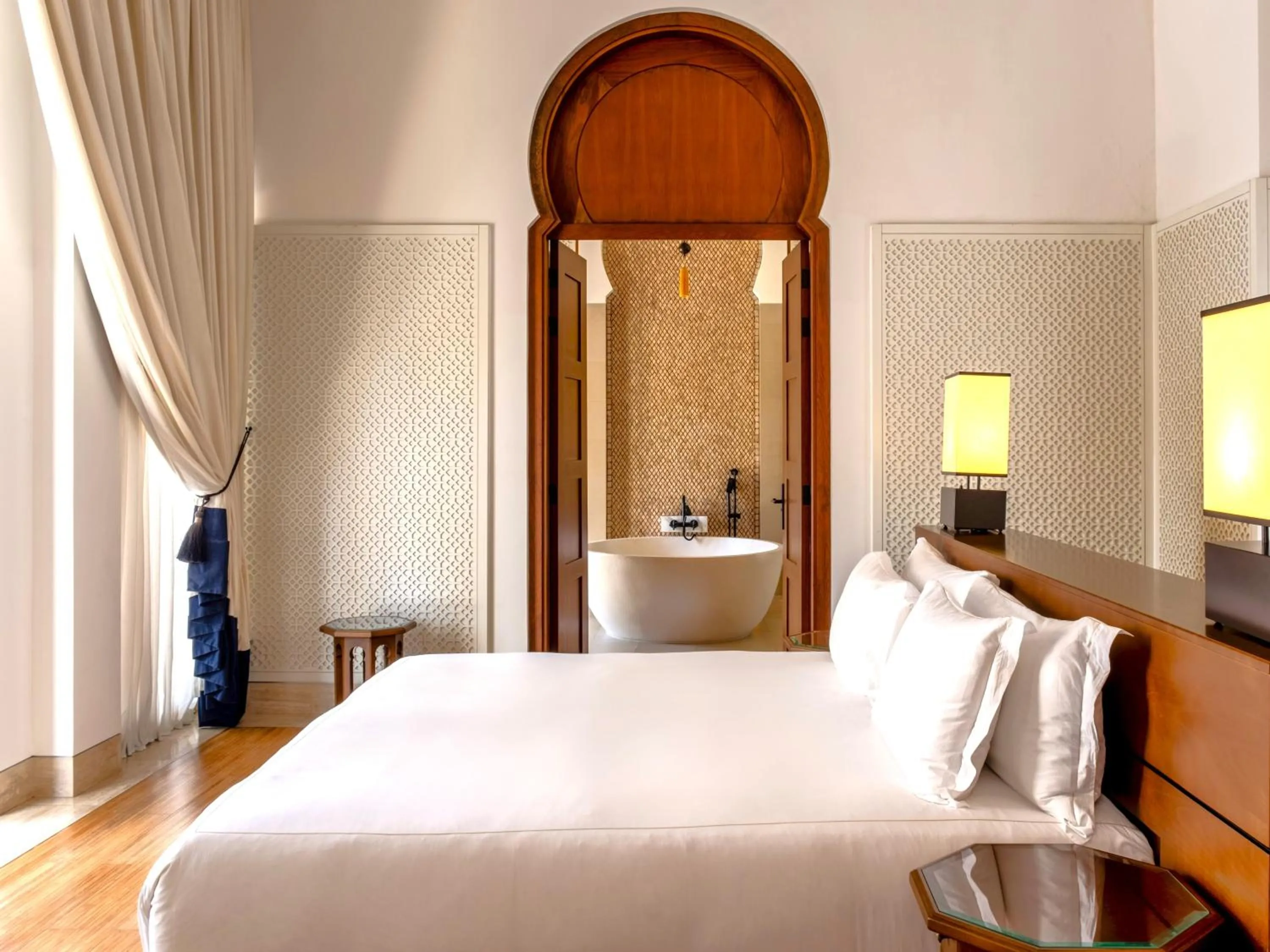 Bedroom, Bed in Banyan Tree Tamouda Bay