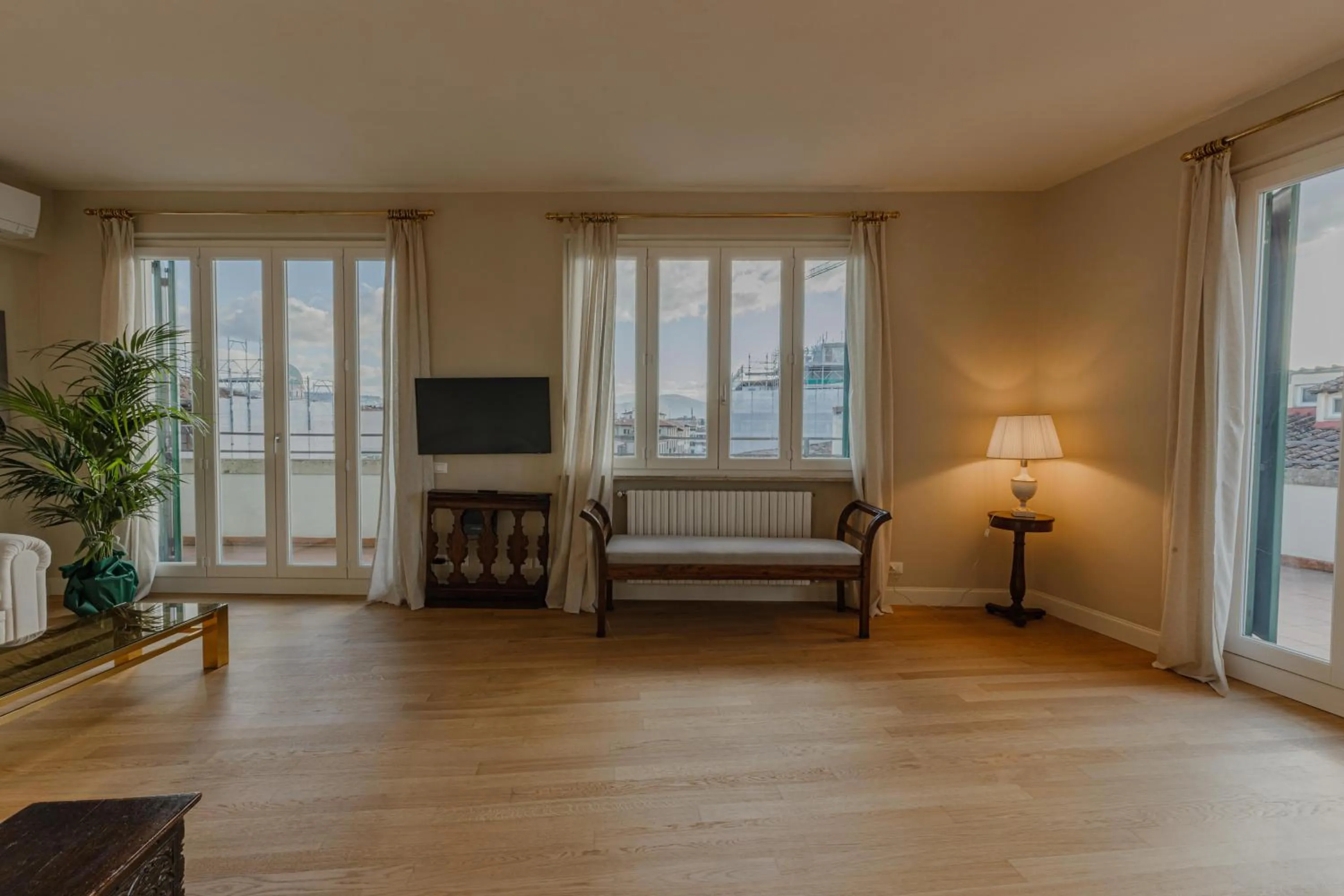 Living room in Antica Torre Tornabuoni