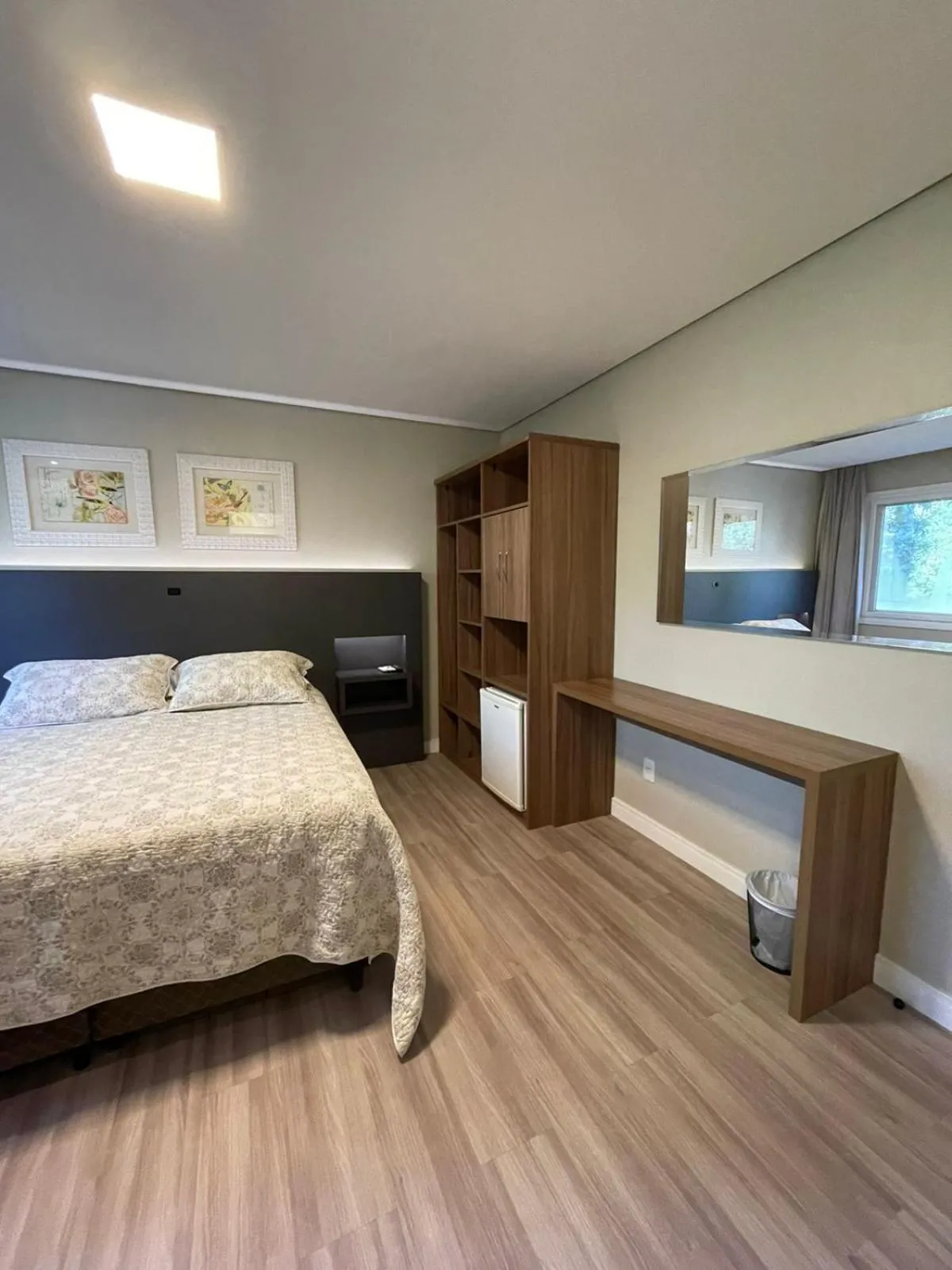 Bed in Residencial Jardim dos Pinheiros B