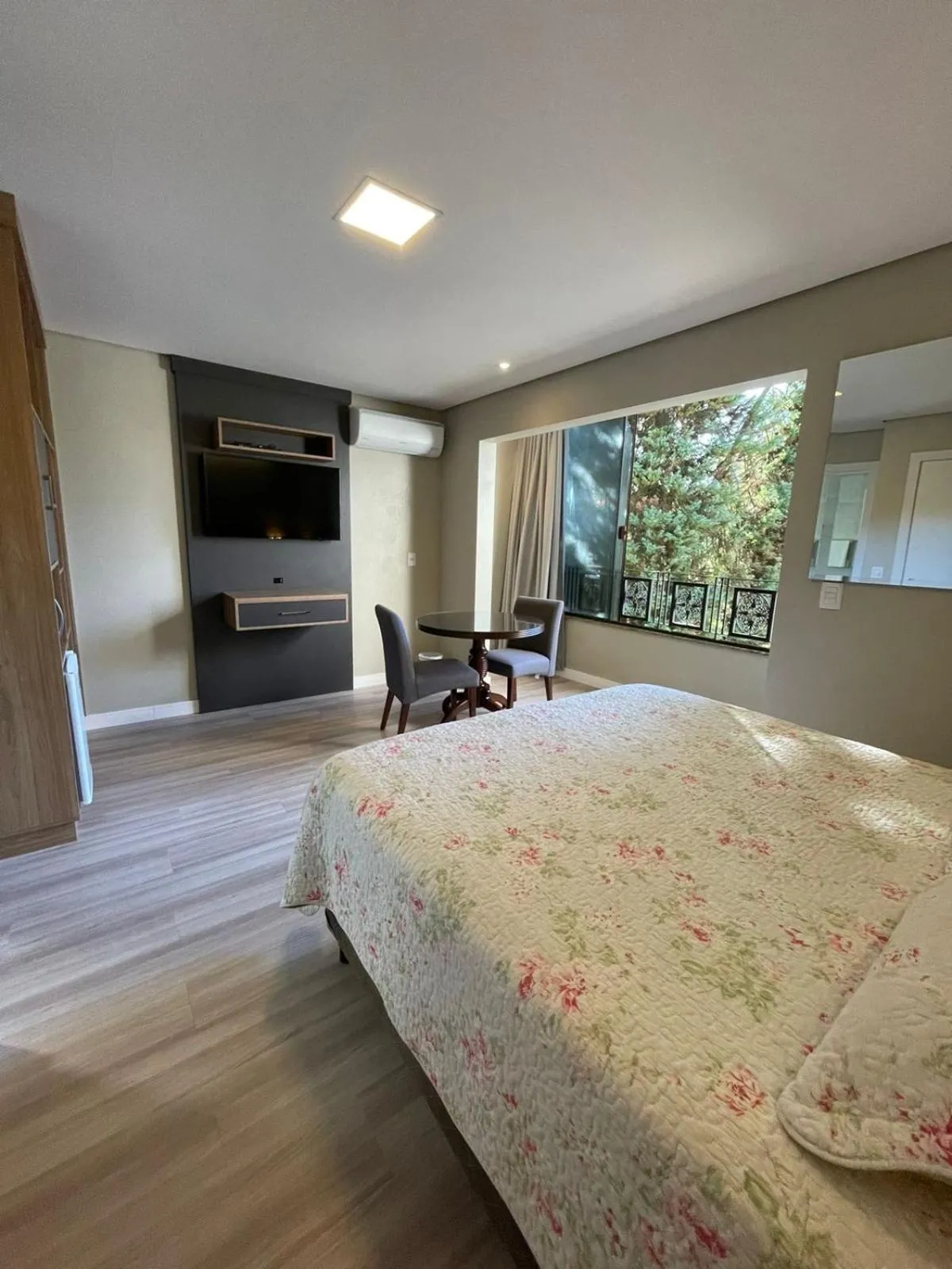 Bed in Residencial Jardim dos Pinheiros B