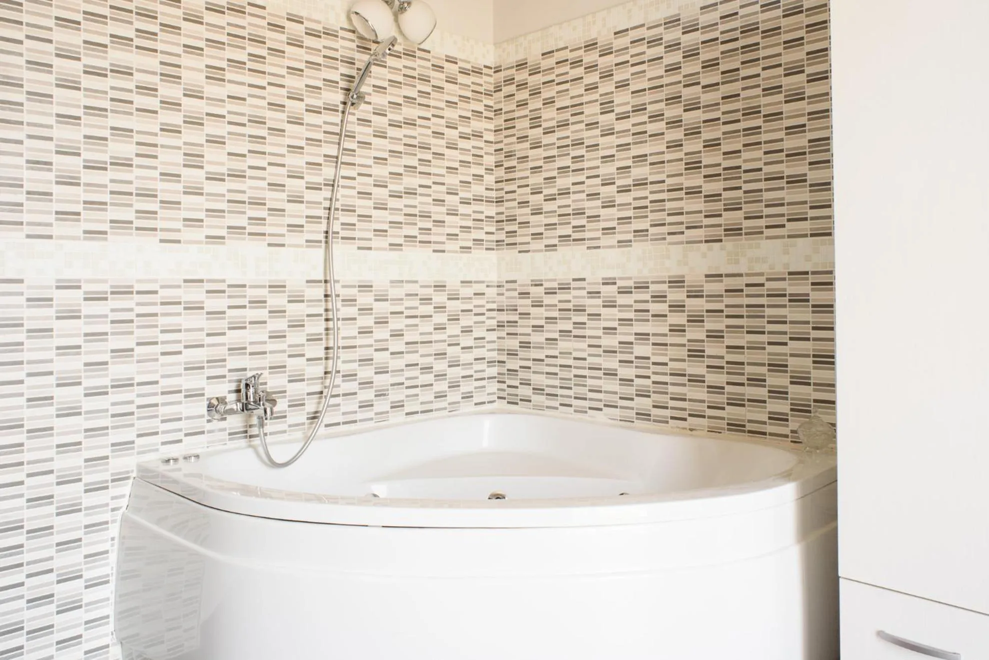 Hot Tub in B&B Paradise