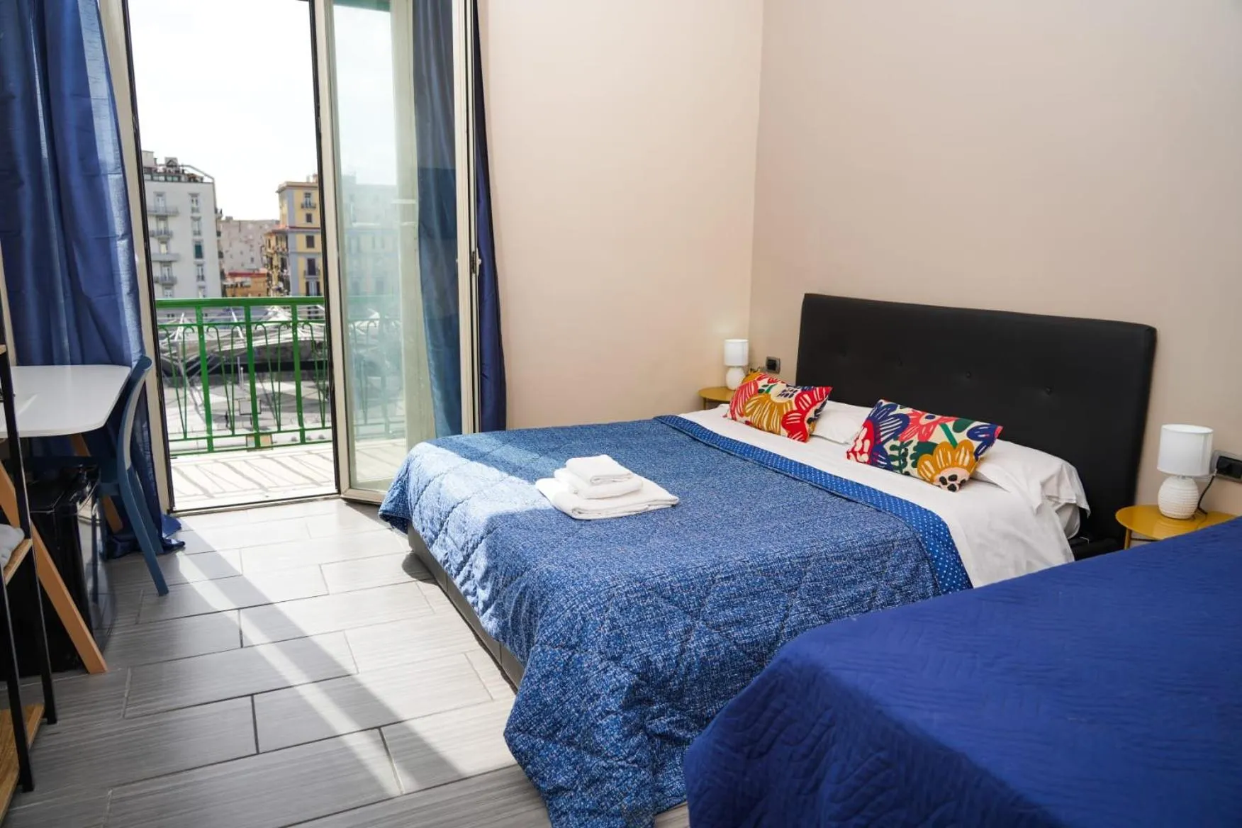 Balcony/Terrace, Bed in B&B Paradise