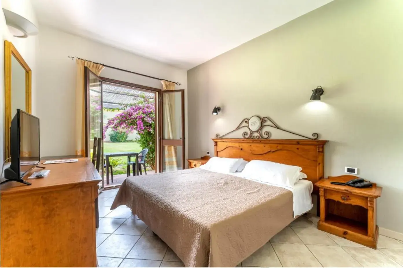 Superior Double or Twin Room in Horse Country Resort Congress & Spa - Hotel Ribot Superior Double or Twin Room in Horse Country Resort Congress & Spa - Hotel Ribot