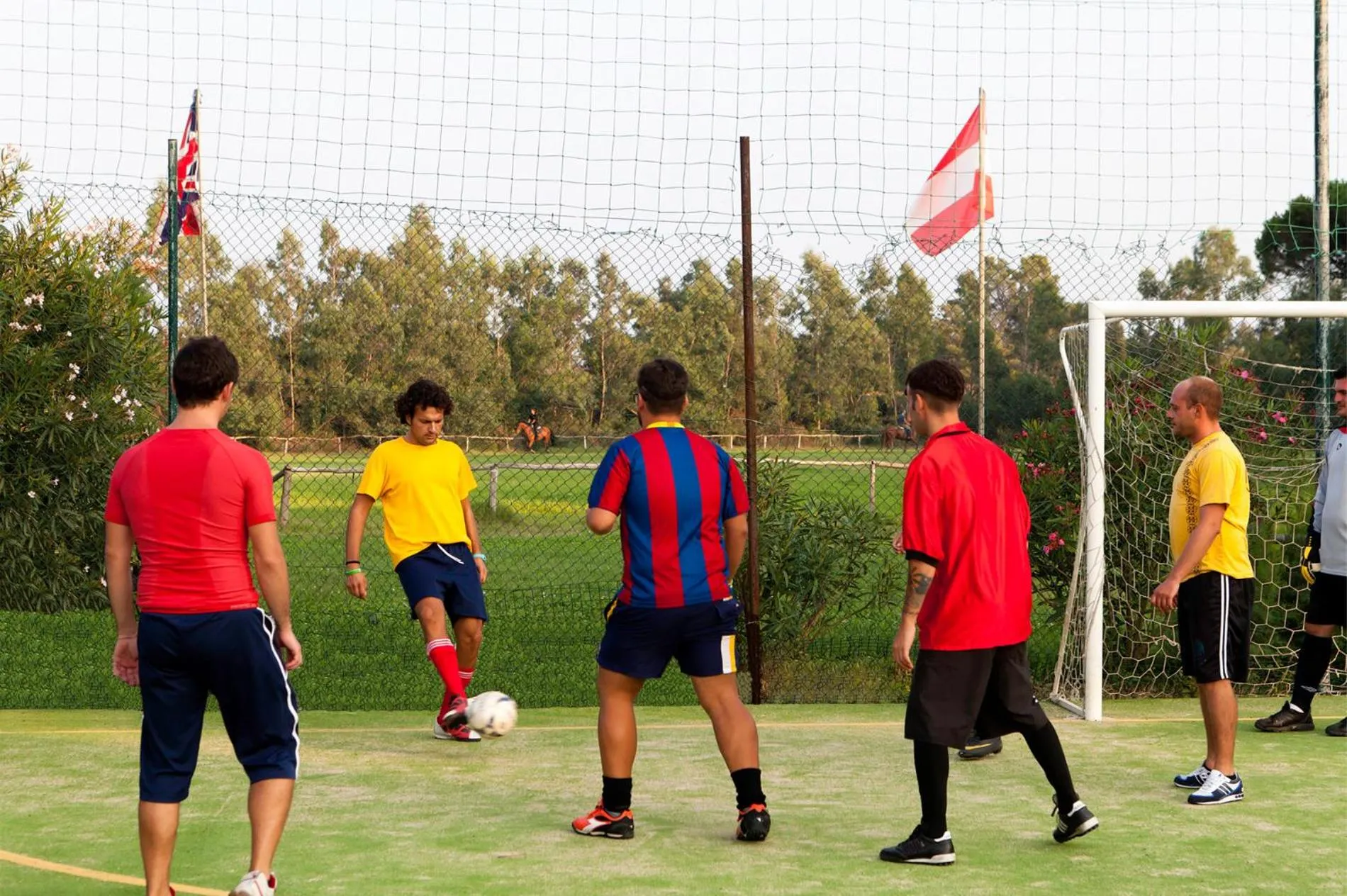 People in Horse Country Resort Congress & Spa - Hotel Ribot