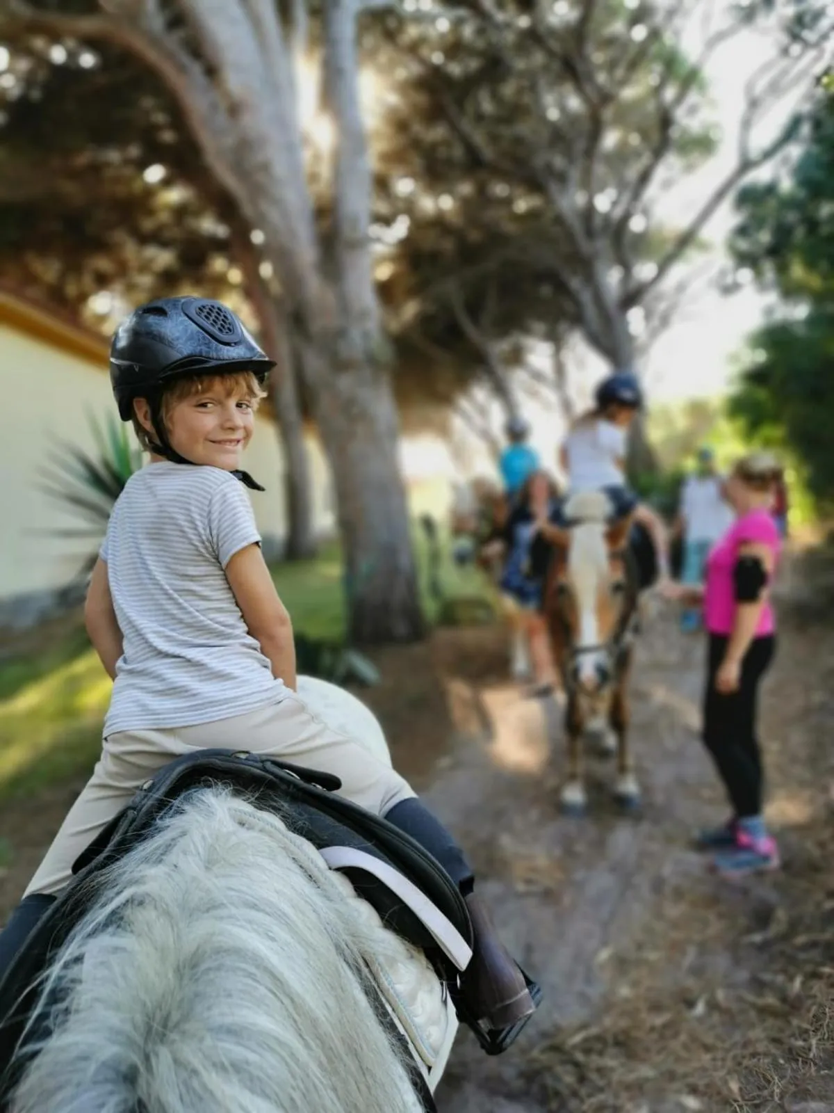 People in Horse Country Resort Congress & Spa - Hotel Ribot