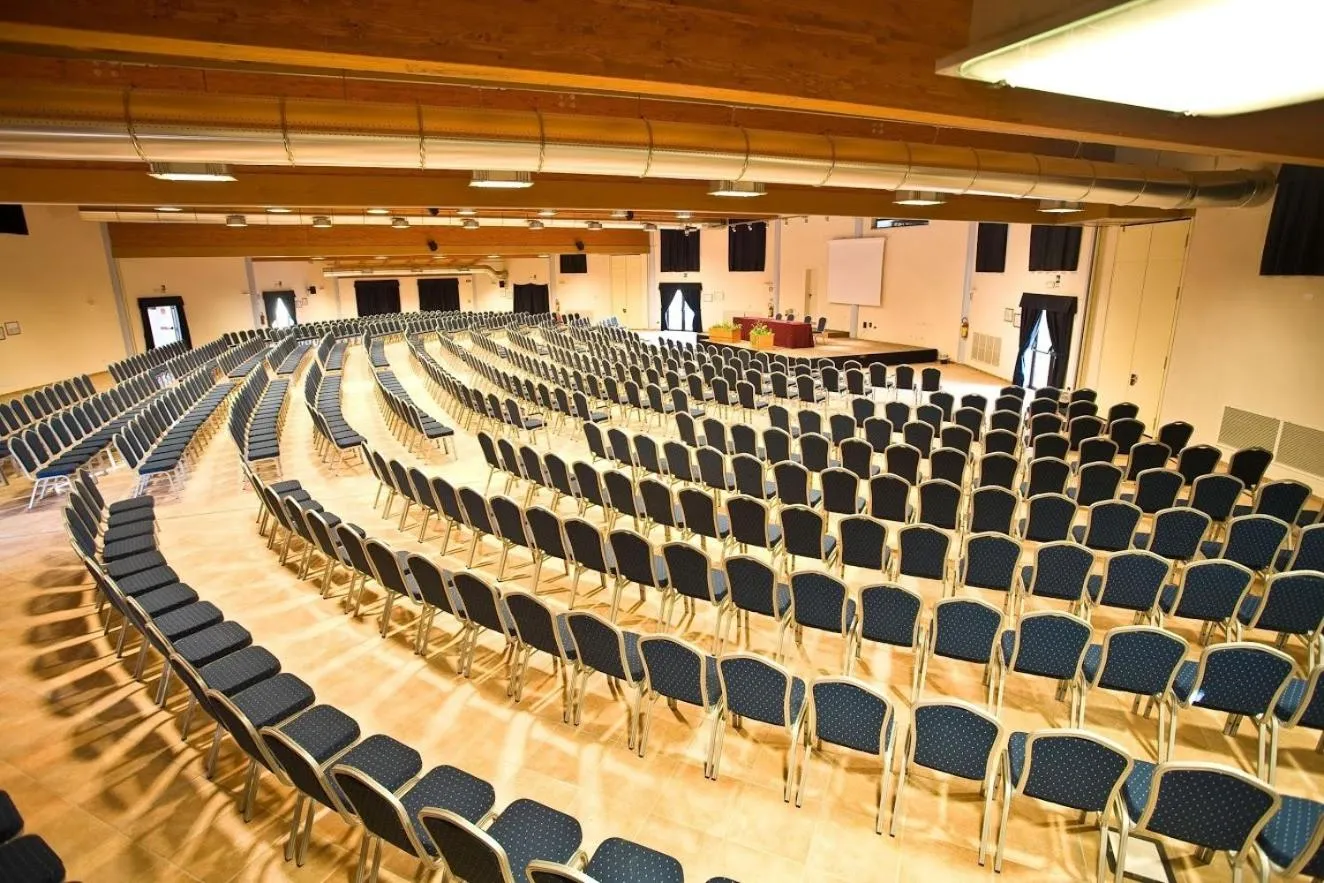 Business facilities in Horse Country Resort Congress & Spa - Hotel Ribot