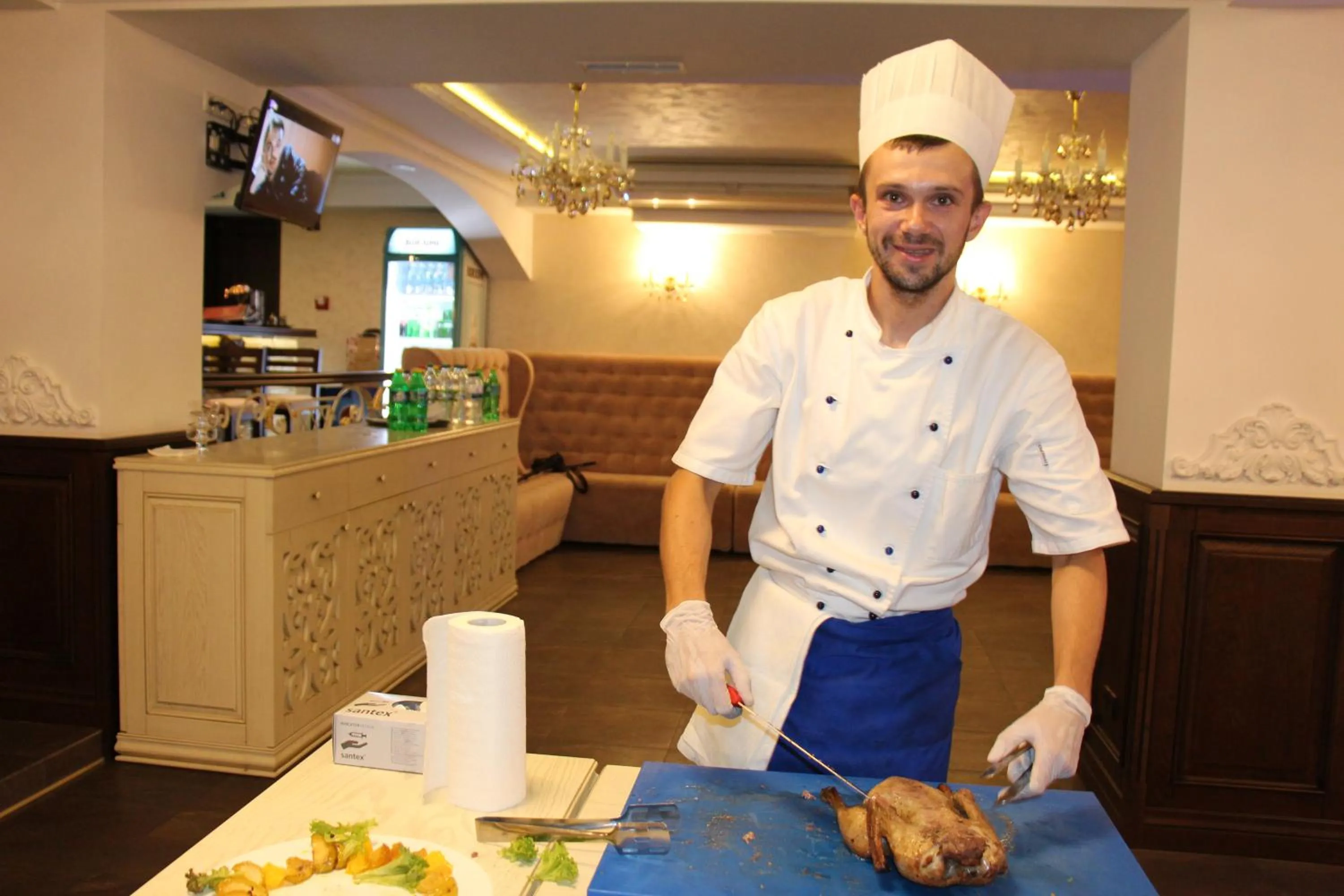 Restaurant/places to eat in Aristokrat