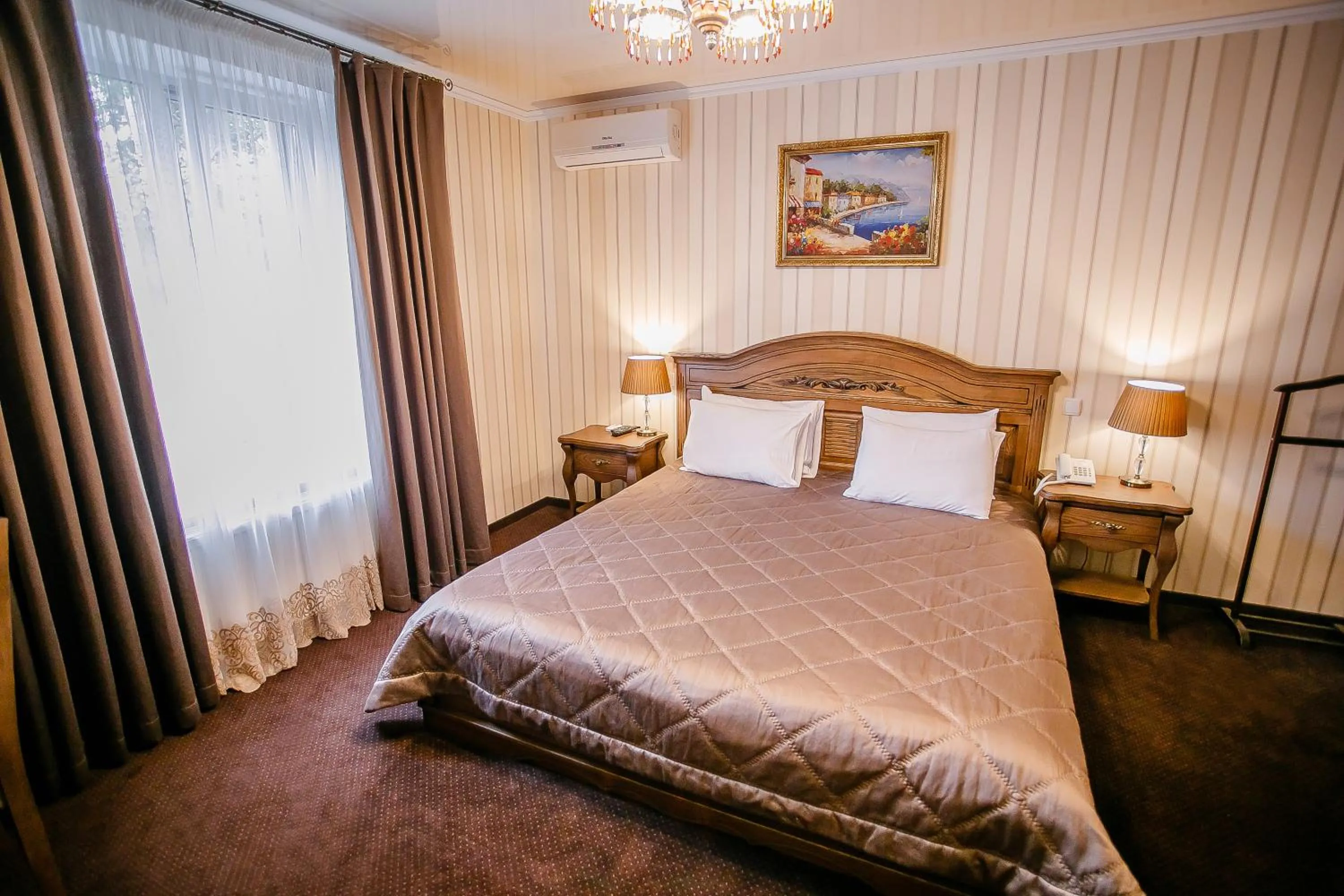 Day, Bed in Aristokrat