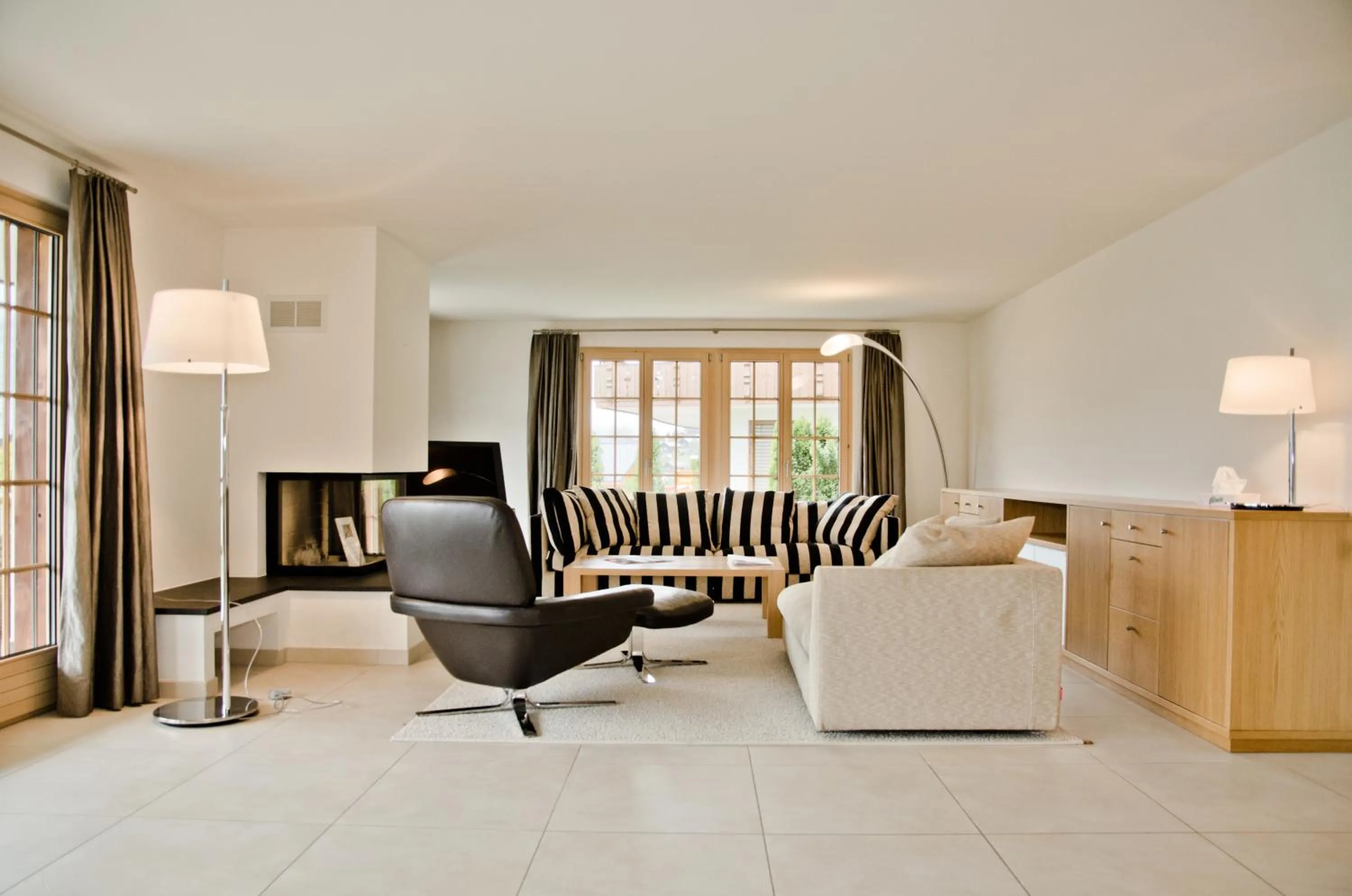 Living room in Apartment Delta - GRIWA RENT AG