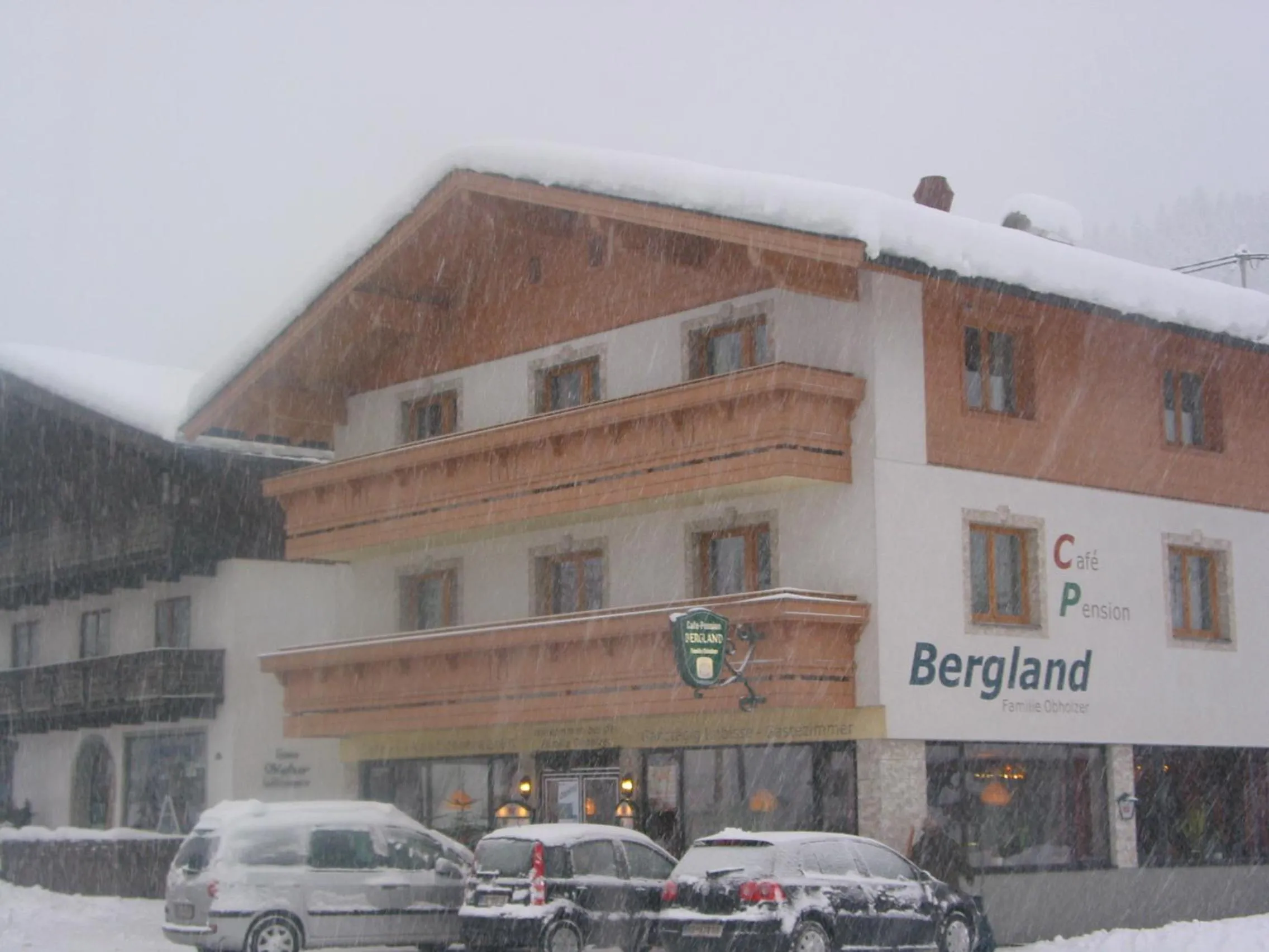 Property building in Haus Bergland