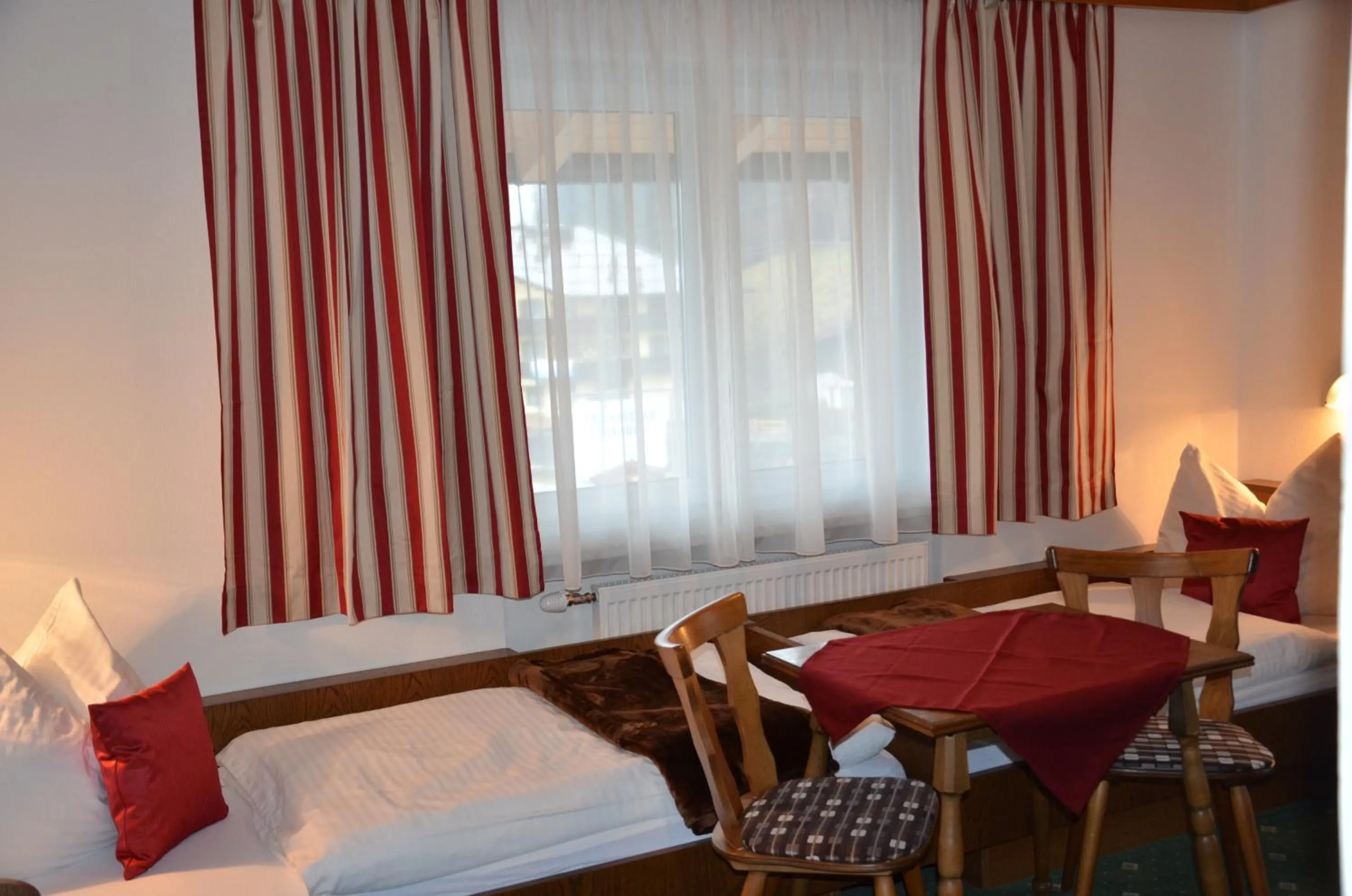 Day in Haus Bergland