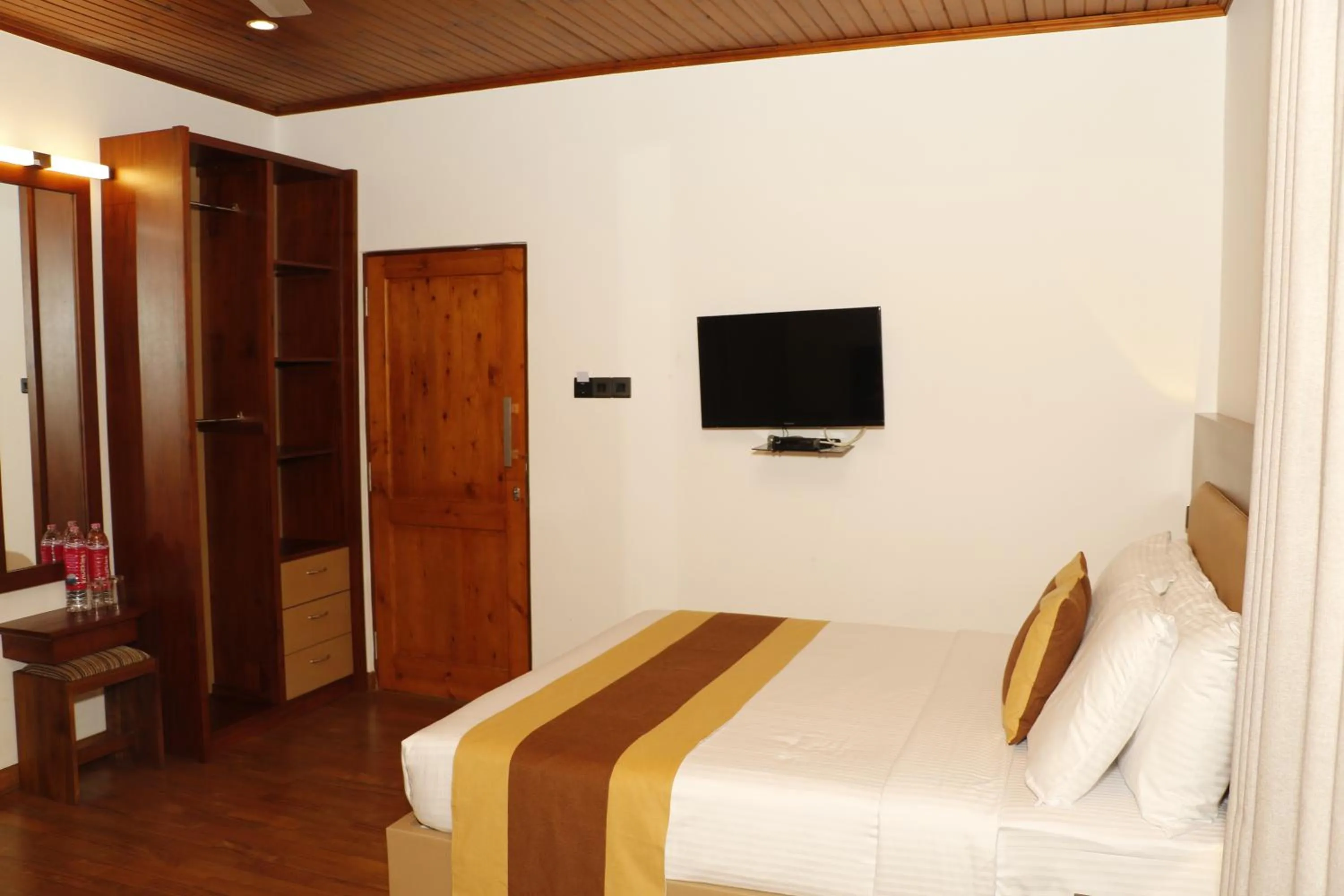 Bed in King Of Kandy