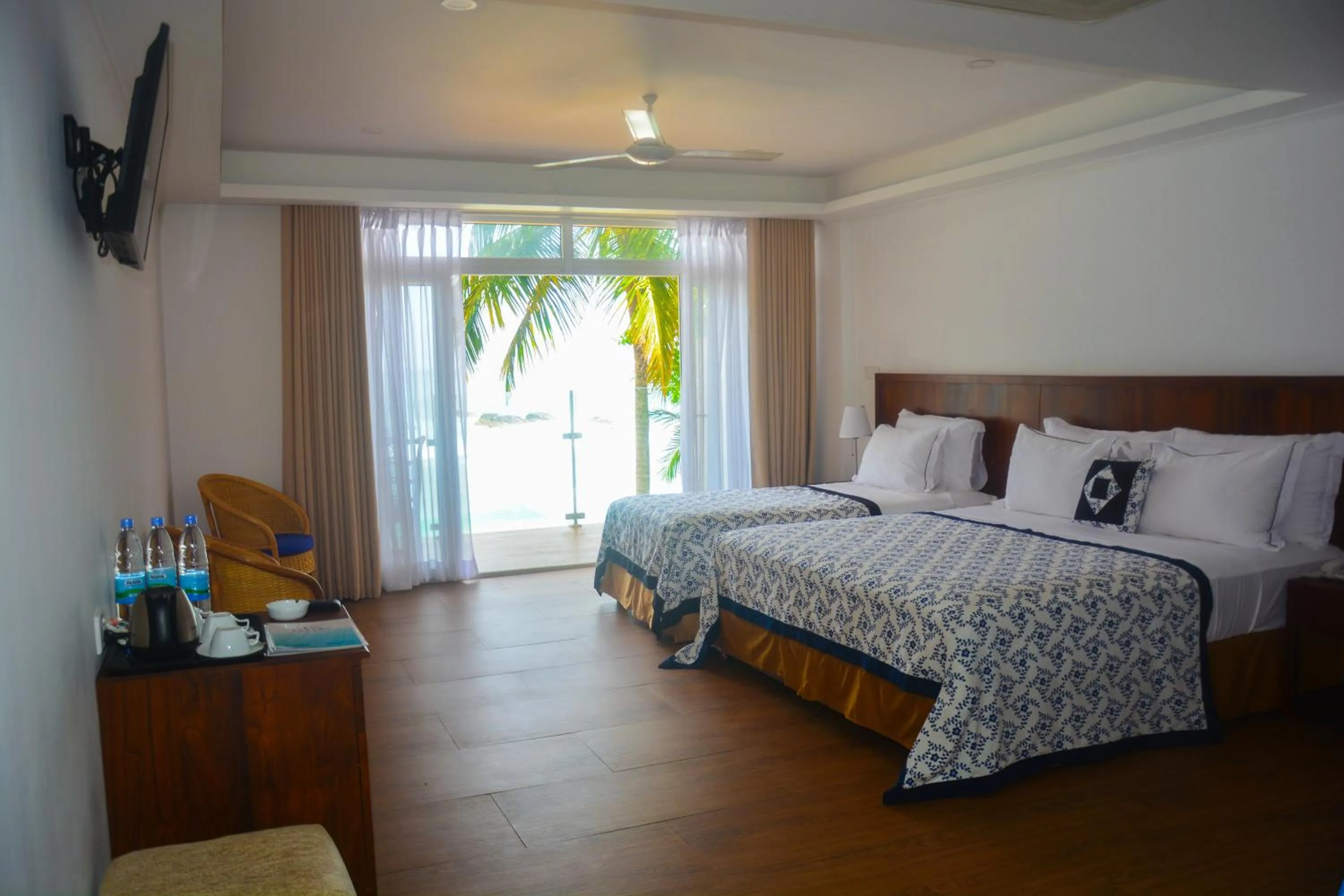 Bedroom, Bed in Sayura Beach Hotel